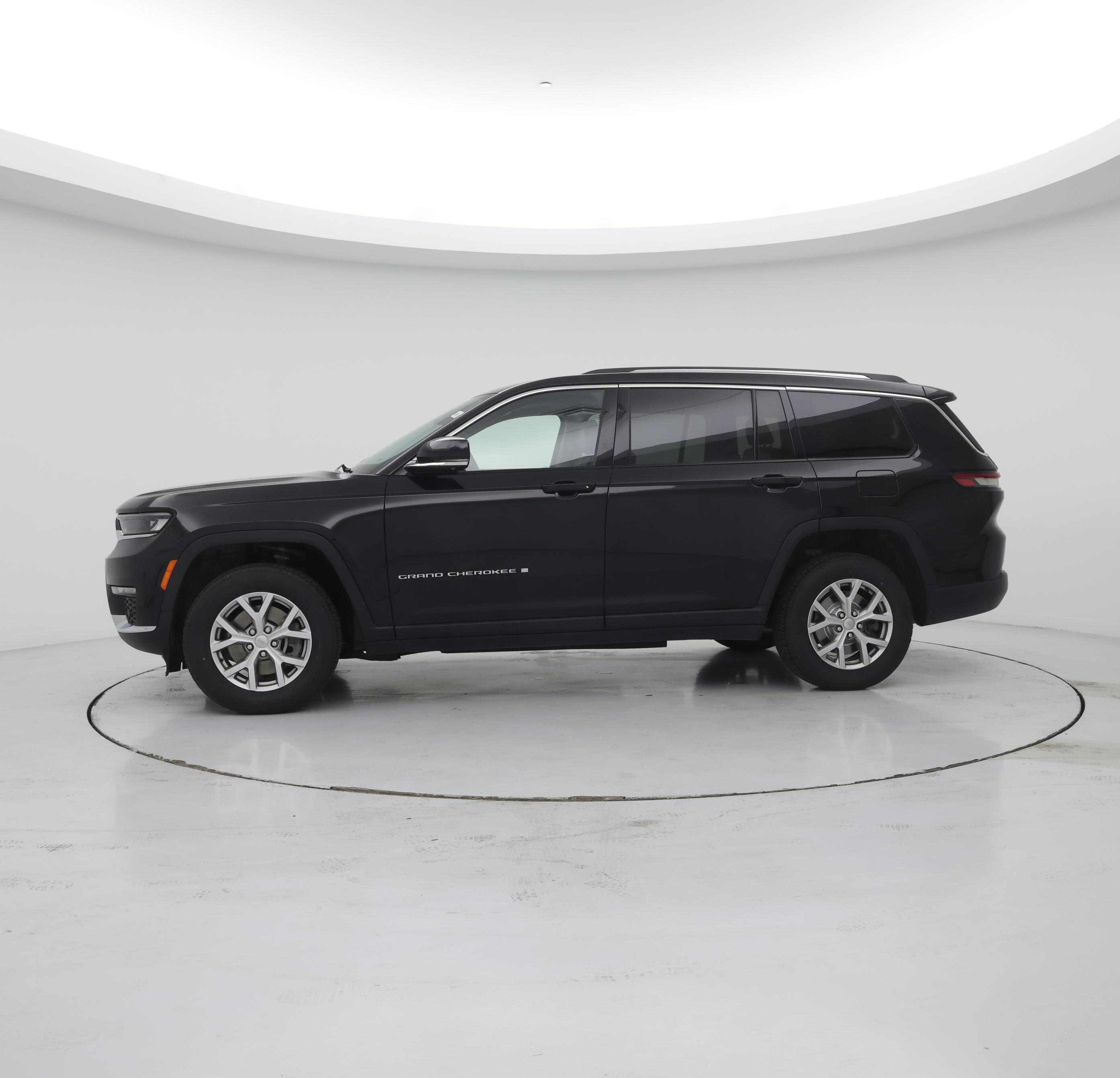 Thumbnail: 2022 Jeep Grand Cherokee L - 3