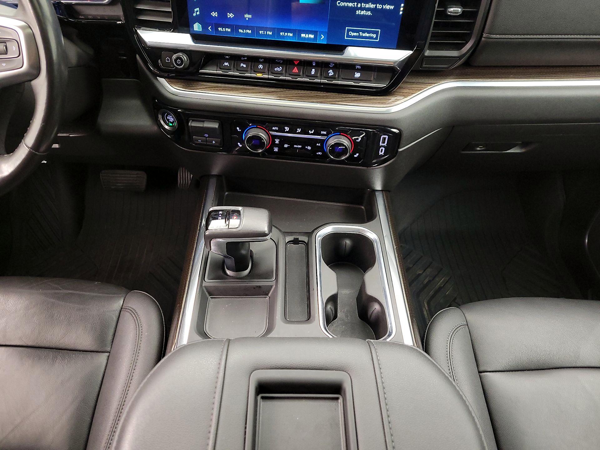 Thumbnail: 2022 Chevrolet Silverado 1500 - 18