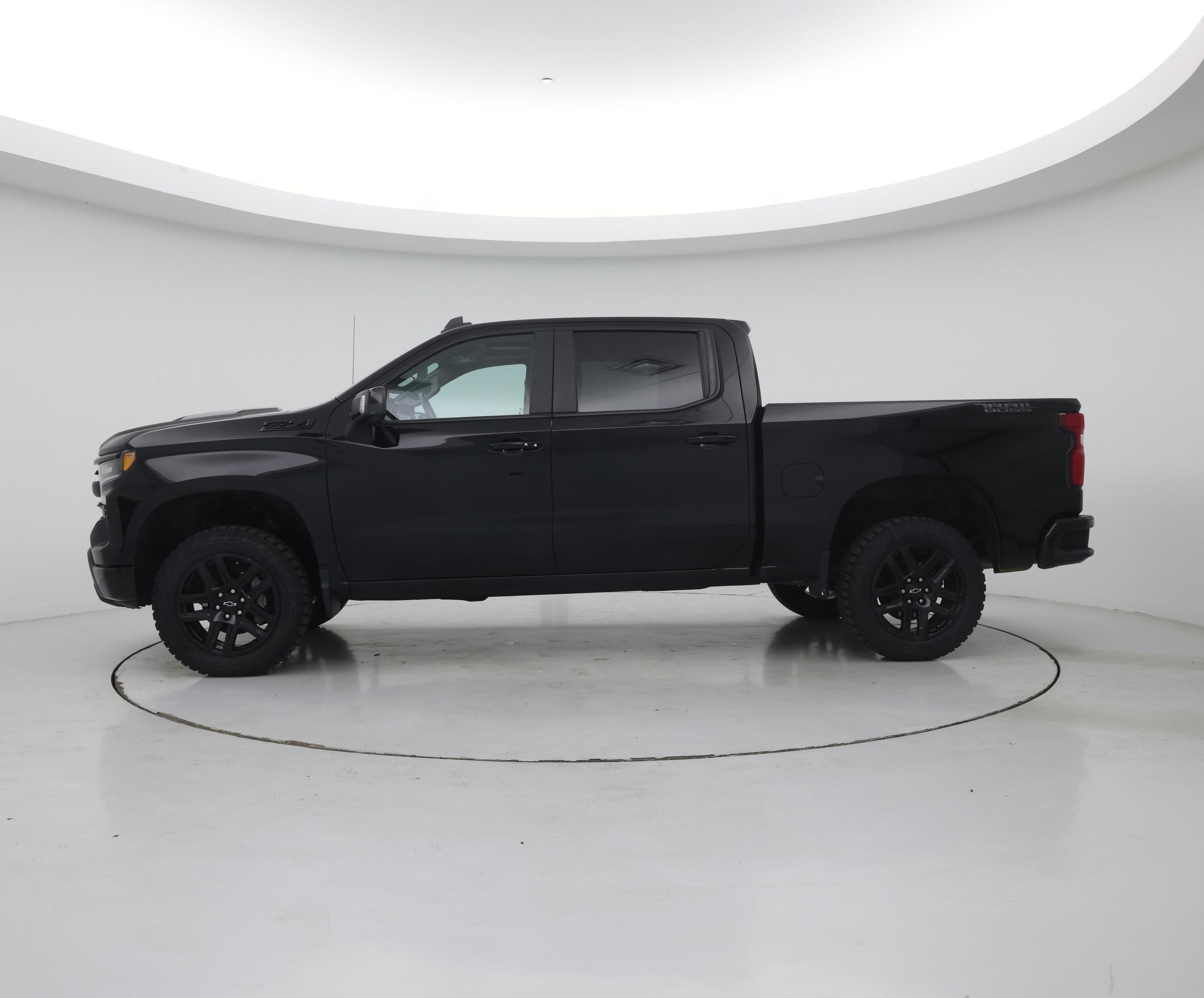 Thumbnail: 2022 Chevrolet Silverado 1500 - 3