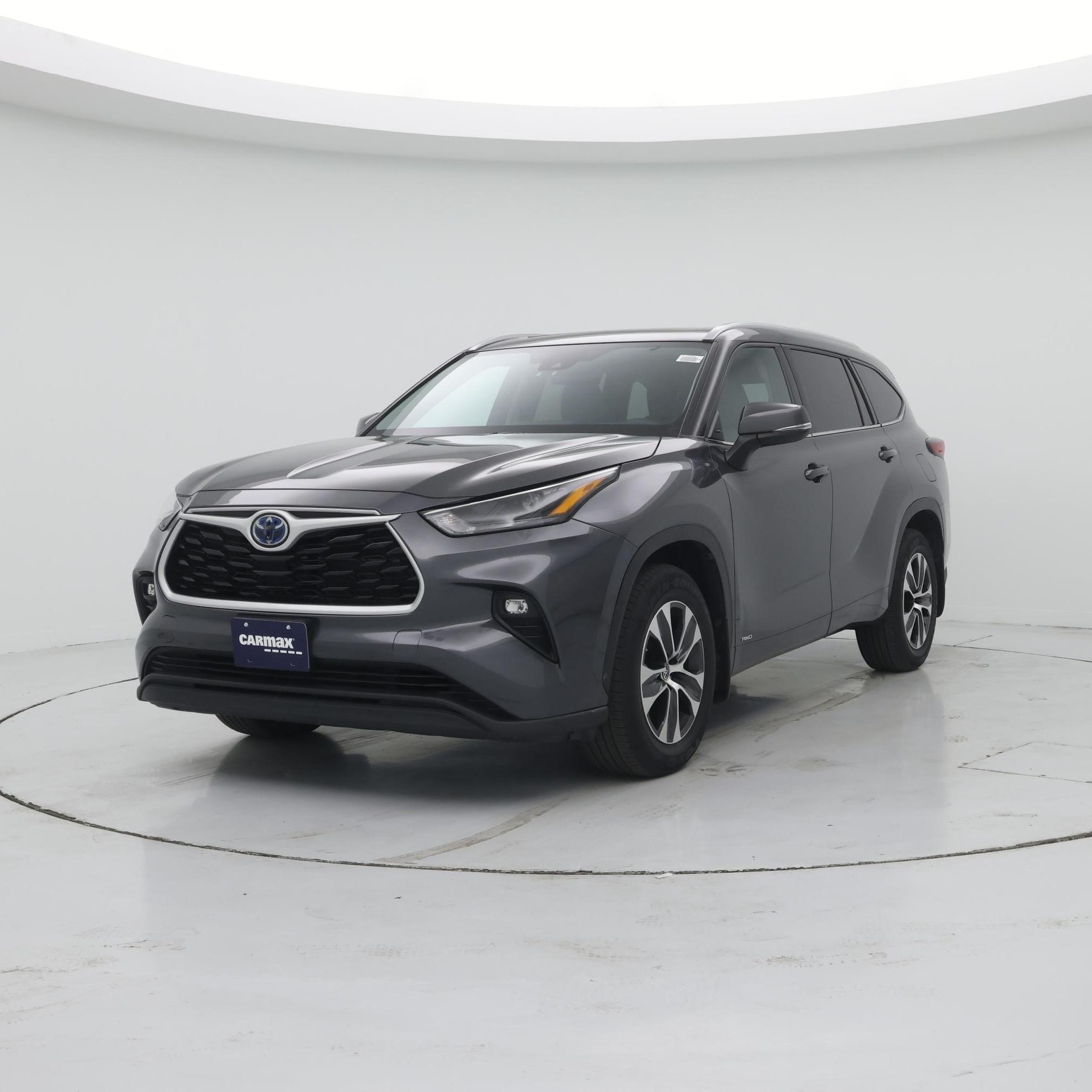 Thumbnail: 2022 Toyota Highlander - 4