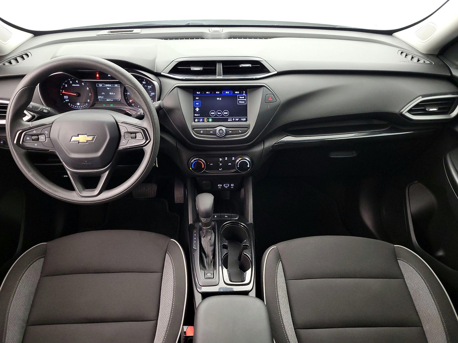 Thumbnail: 2023 Chevrolet TrailBlazer - 9