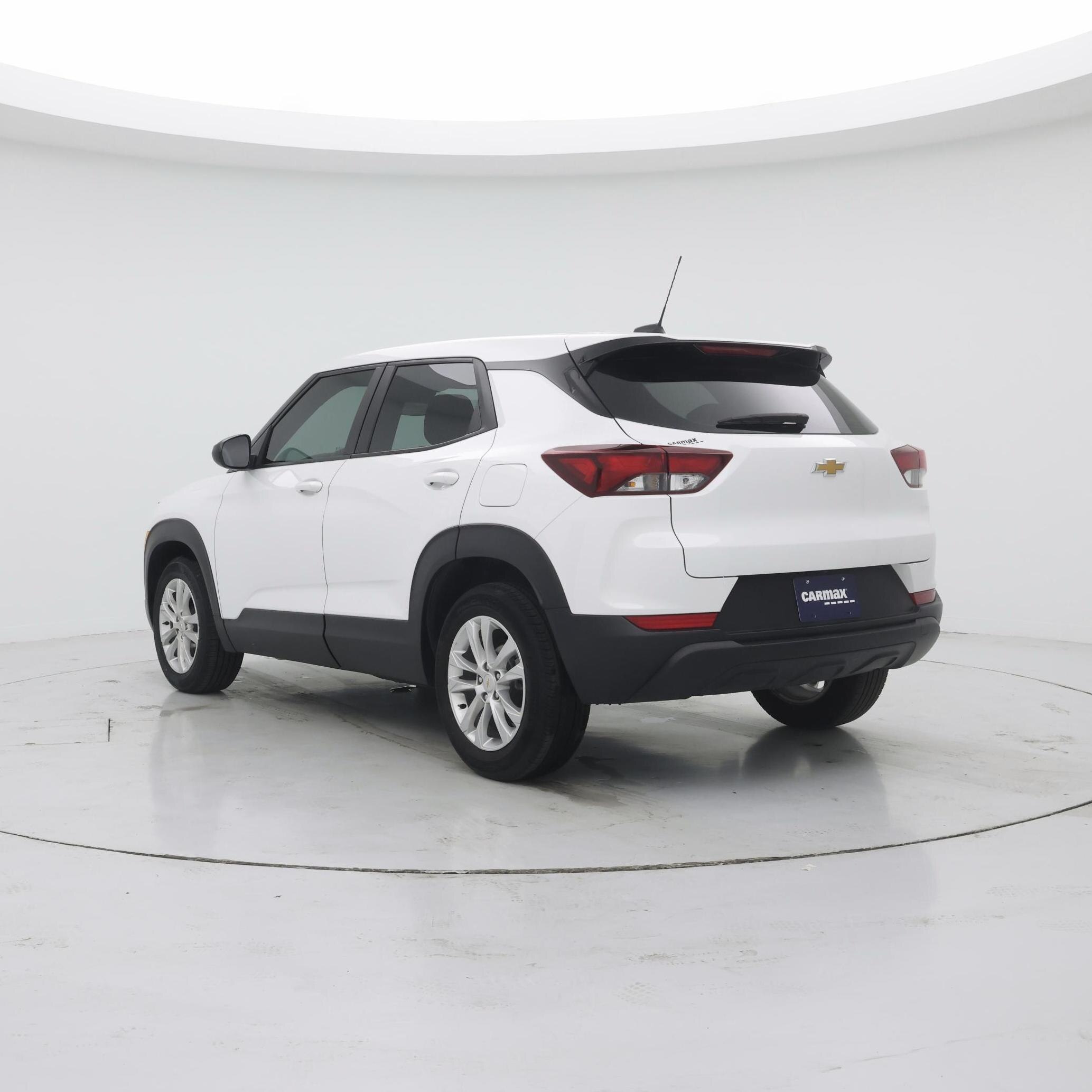 Thumbnail: 2023 Chevrolet TrailBlazer - 2