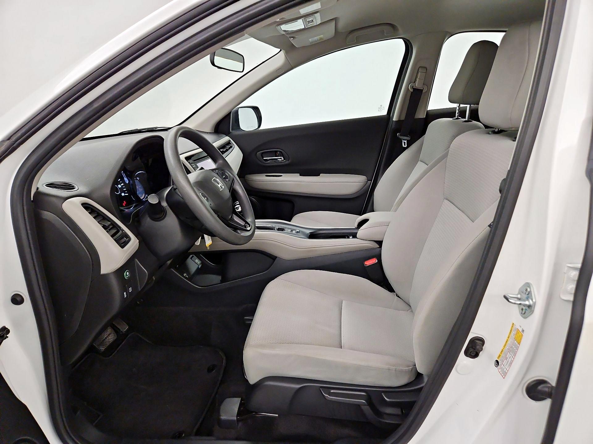 Thumbnail: 2022 Honda HR-V - 11