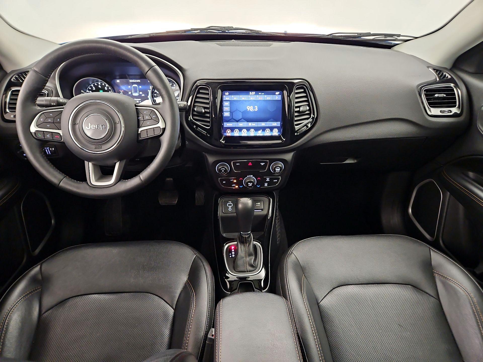 Thumbnail: 2018 Jeep Compass - 9