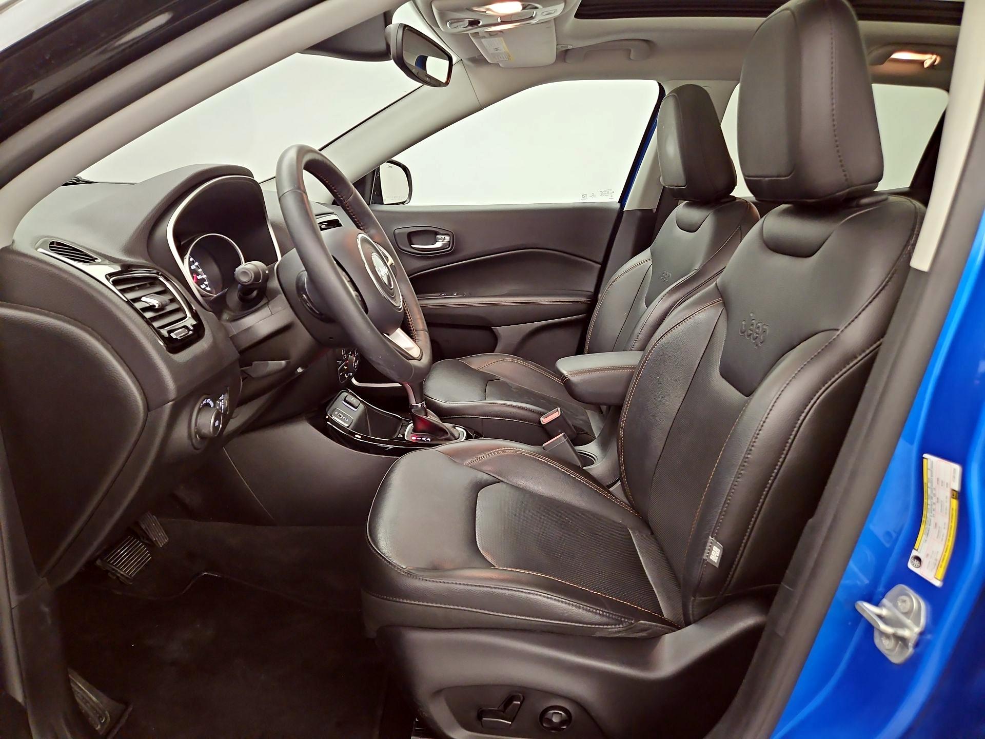Thumbnail: 2018 Jeep Compass - 11