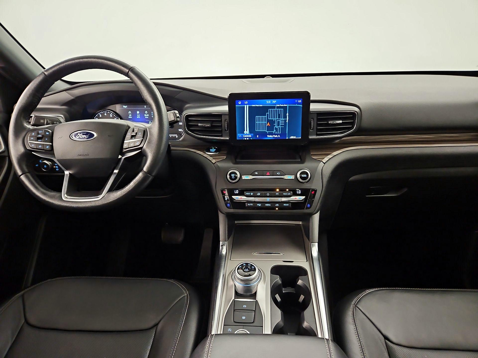 Thumbnail: 2020 Ford Explorer - 9