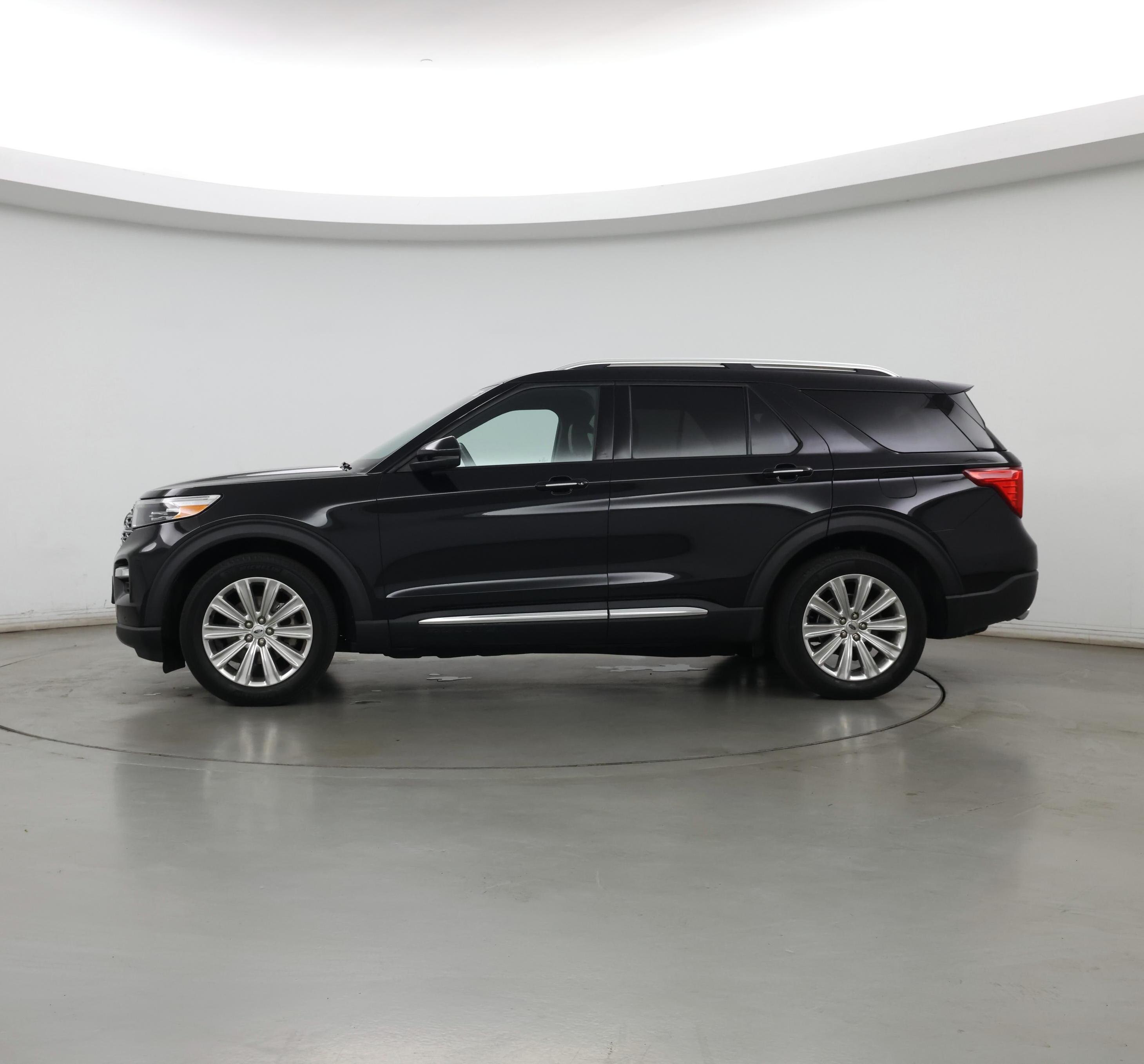 Thumbnail: 2020 Ford Explorer - 3