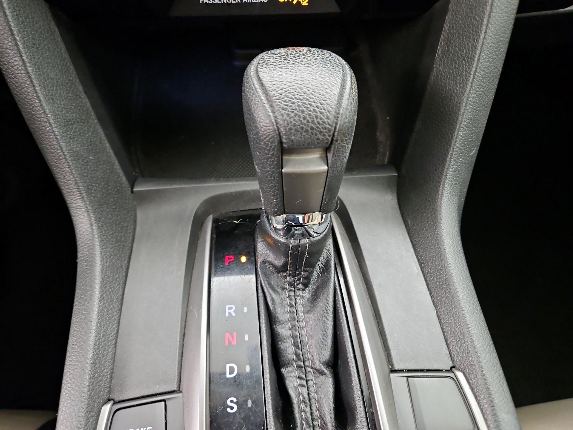 Thumbnail: 2018 Honda Civic - 17