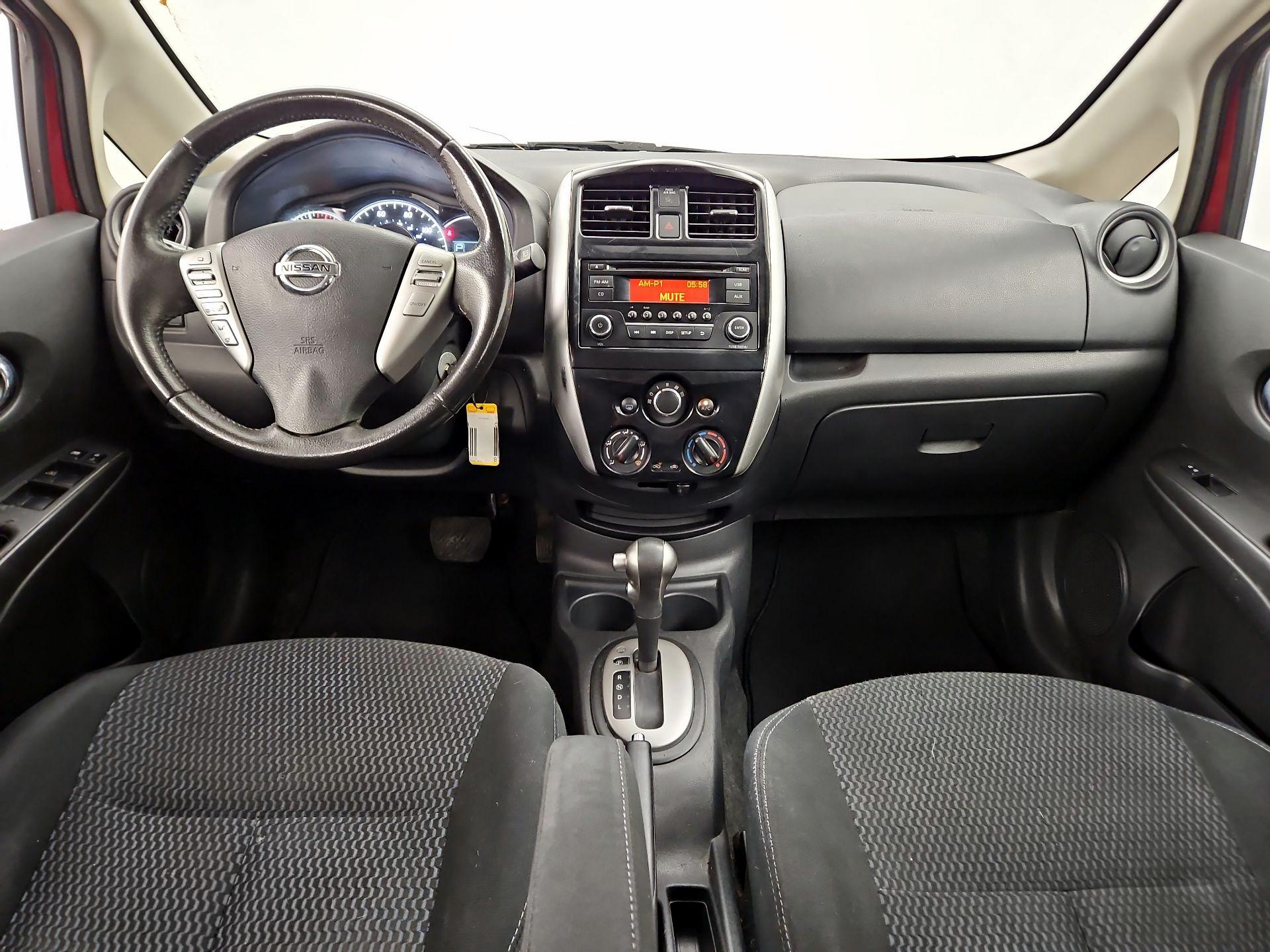 Thumbnail: 2015 Nissan Versa Note - 9