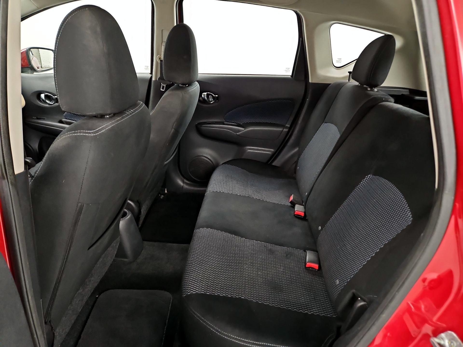 Thumbnail: 2015 Nissan Versa Note - 17