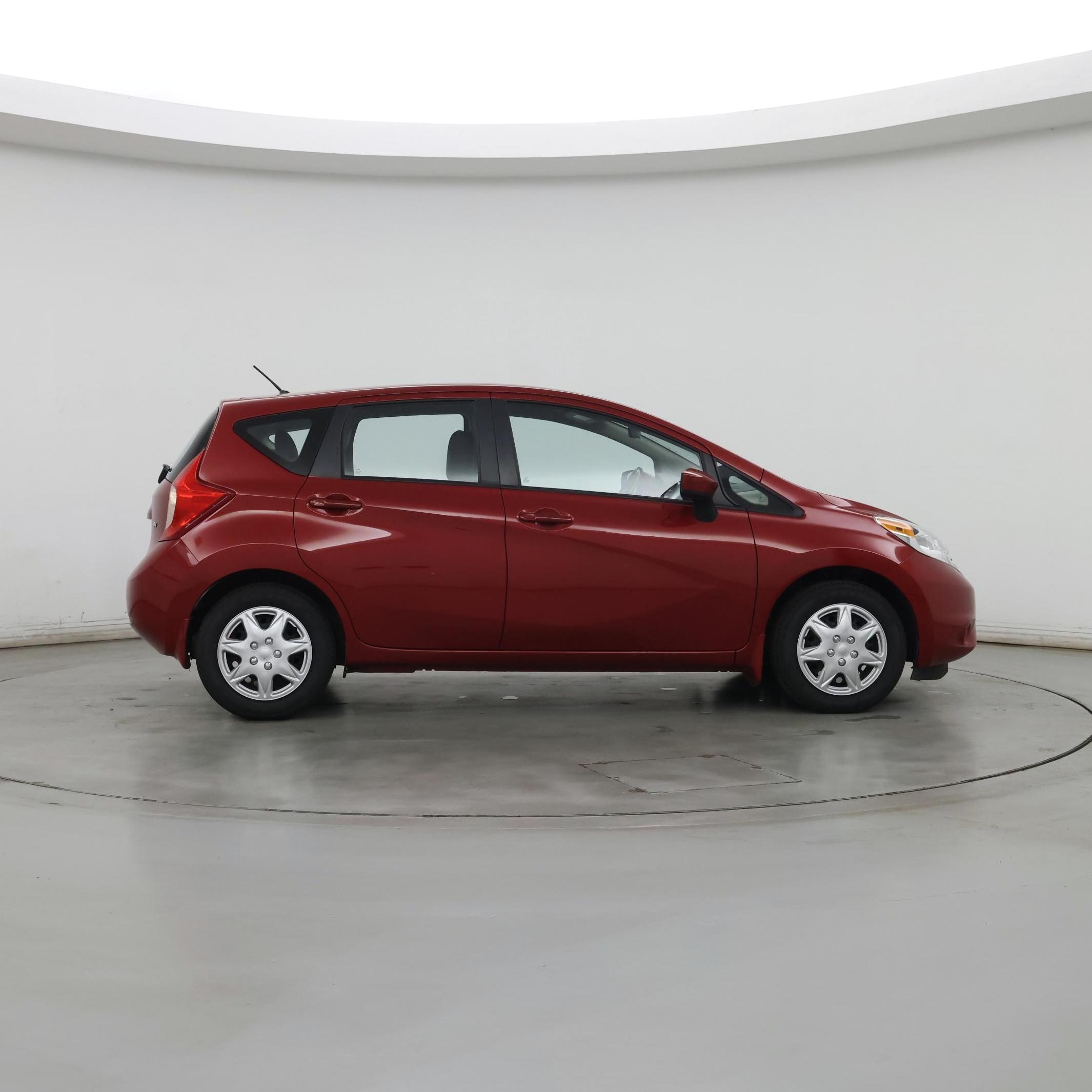 Thumbnail: 2015 Nissan Versa Note - 7