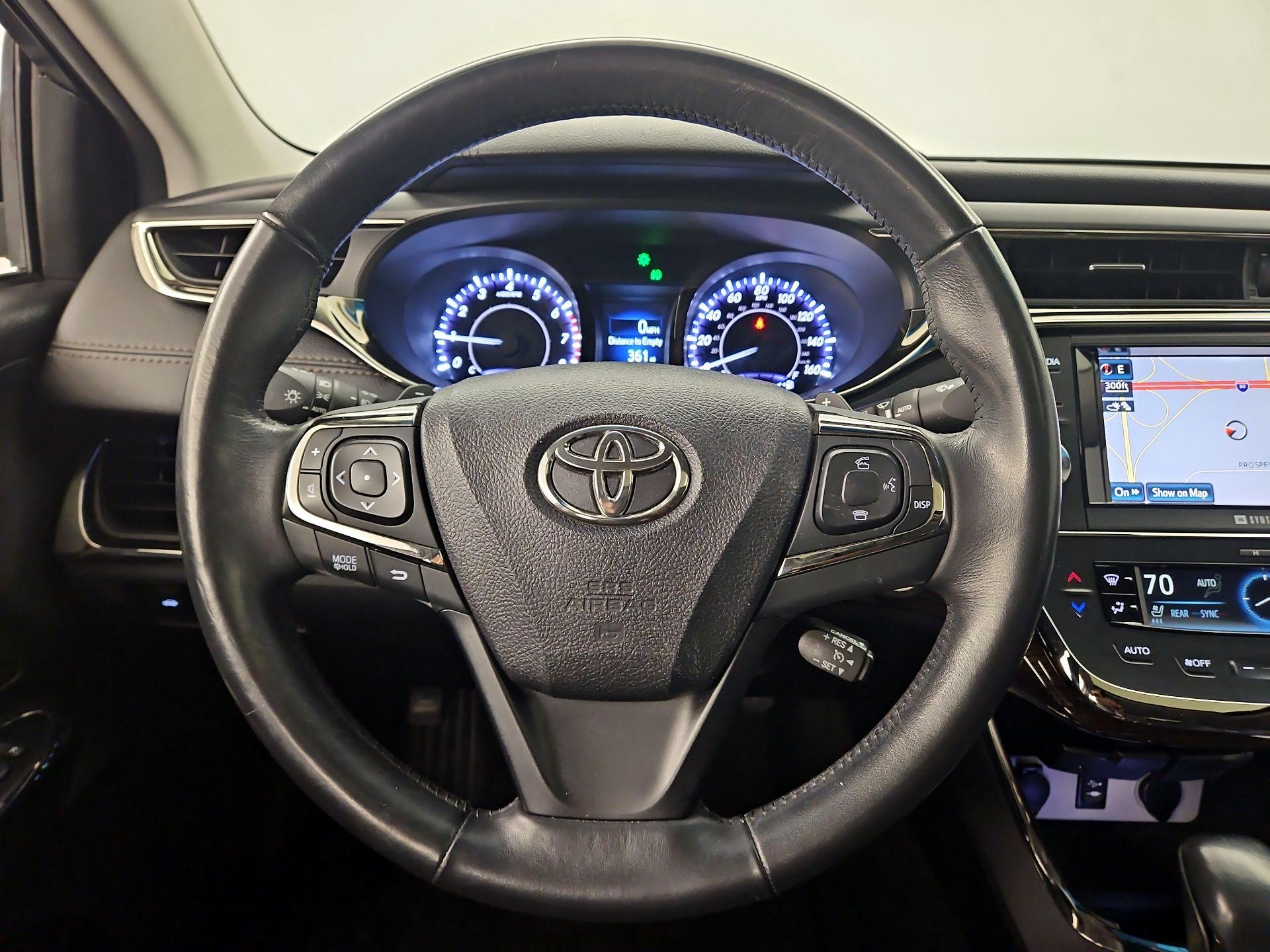 Thumbnail: 2014 Toyota Avalon - 10