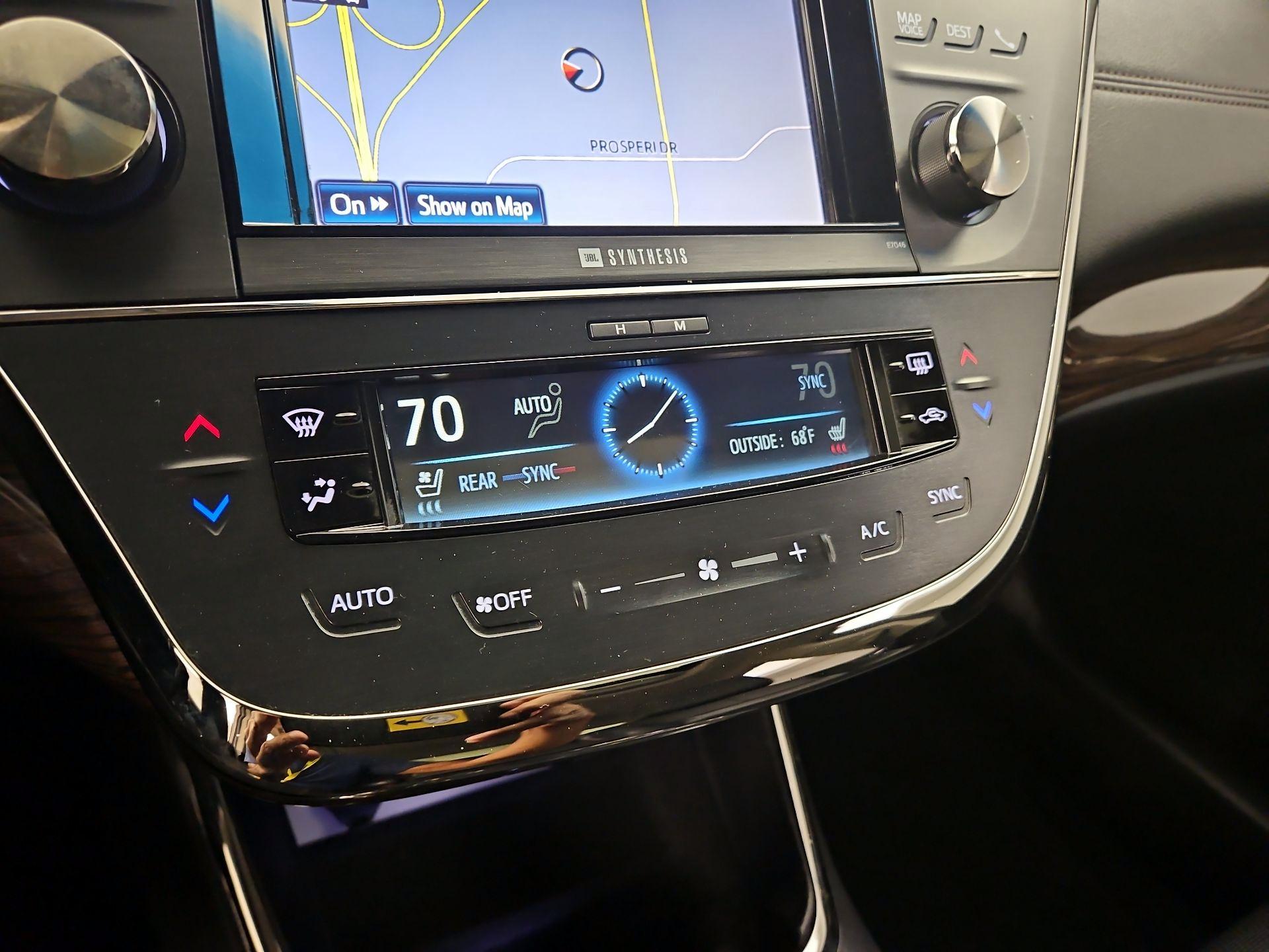 Thumbnail: 2014 Toyota Avalon - 17