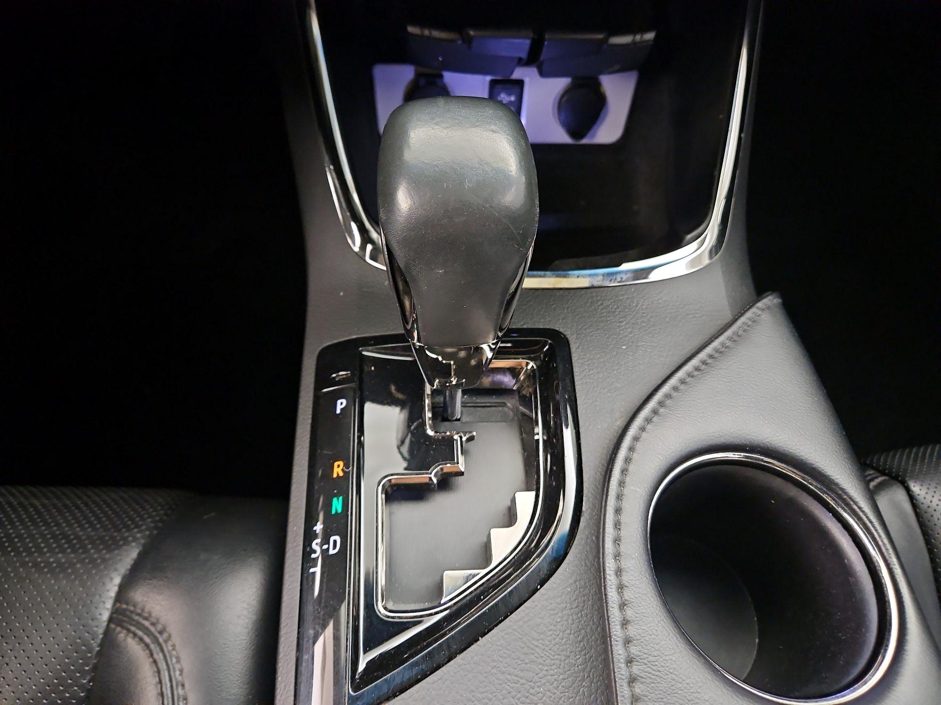 Thumbnail: 2014 Toyota Avalon - 18