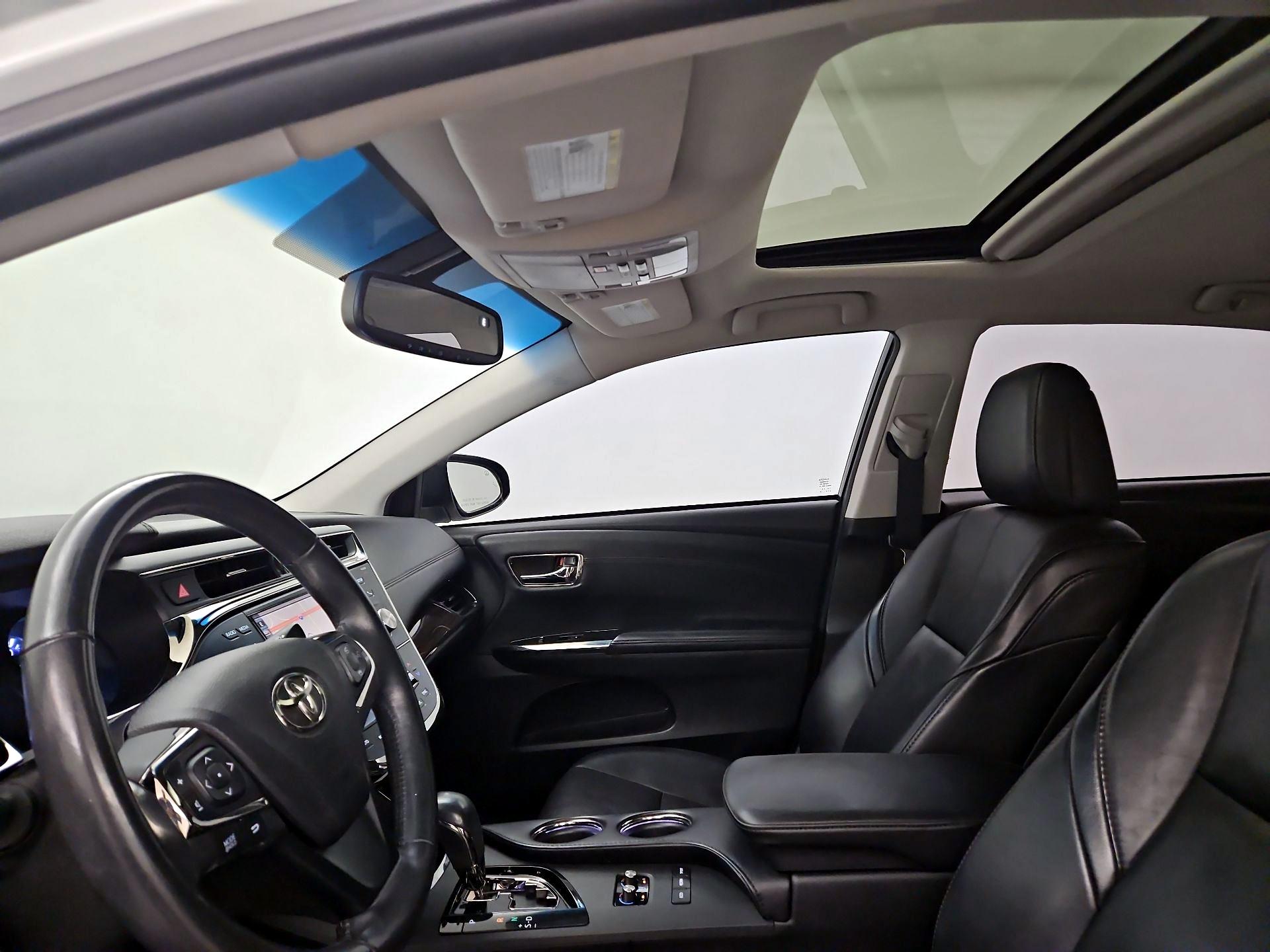 Thumbnail: 2014 Toyota Avalon - 20