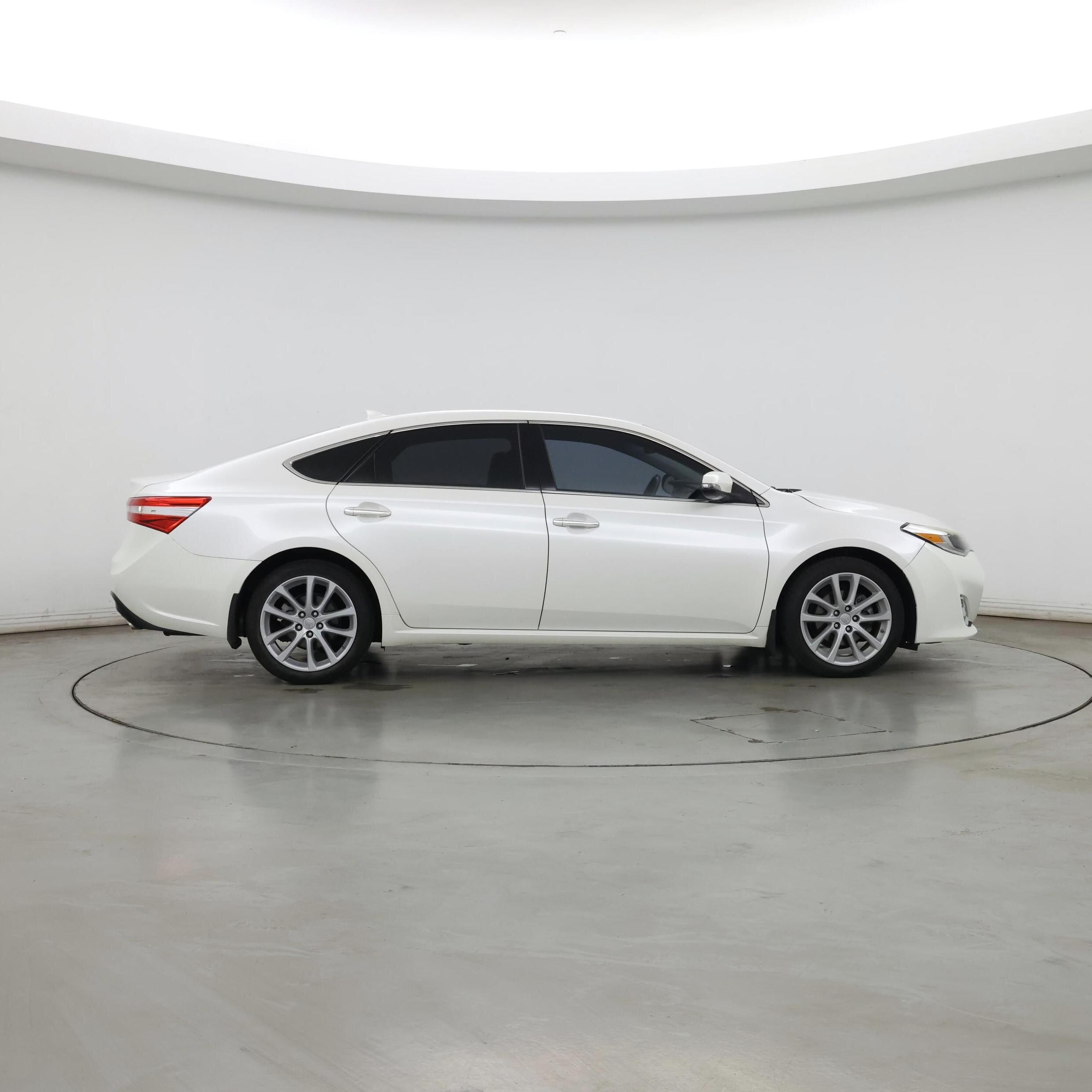 Thumbnail: 2014 Toyota Avalon - 7