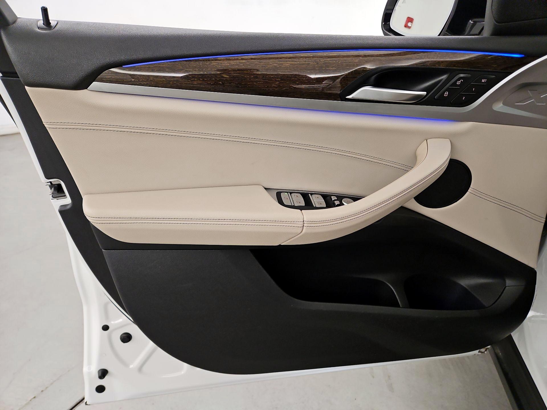 Thumbnail: 2020 BMW X4 - 12