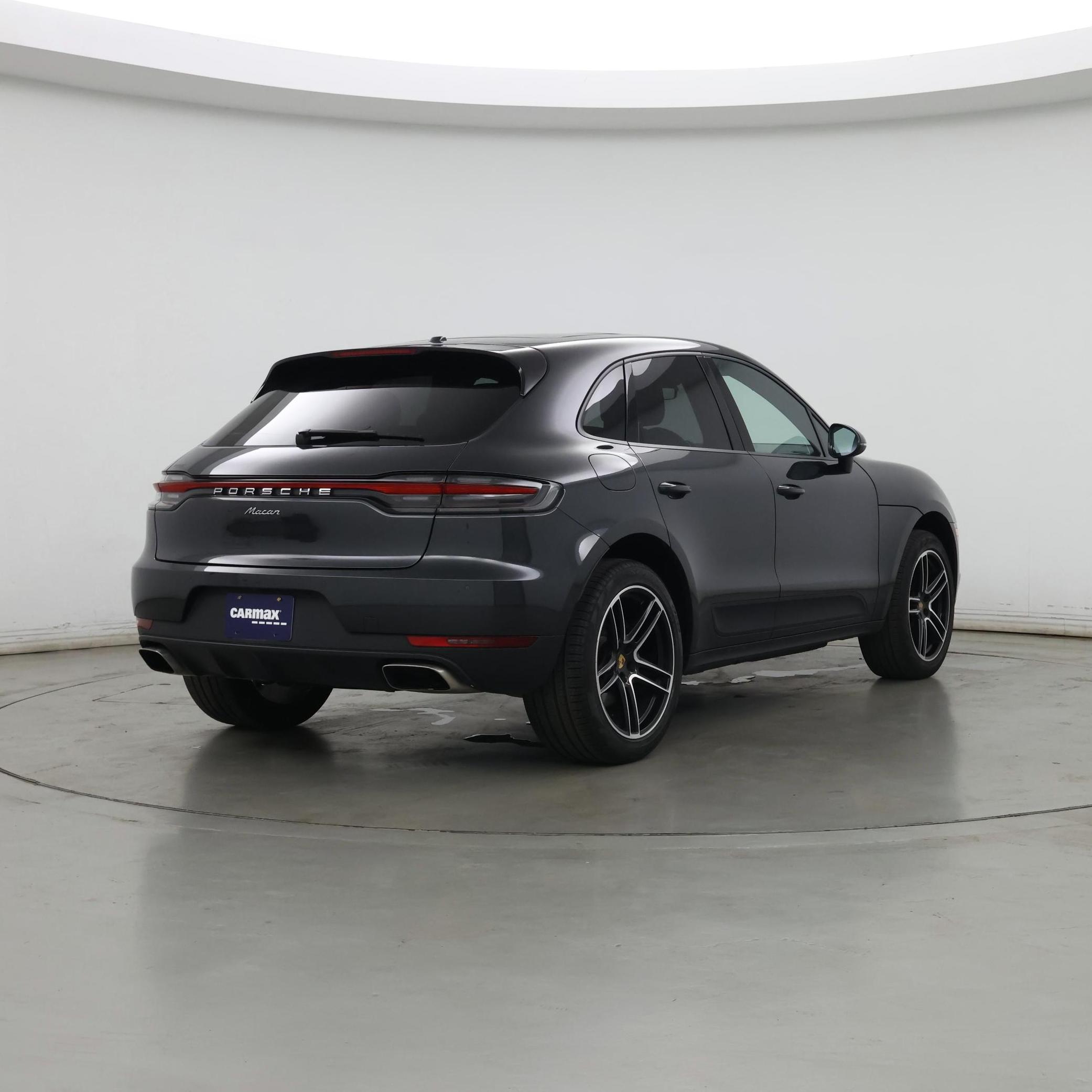 Thumbnail: 2020 Porsche Macan - 8