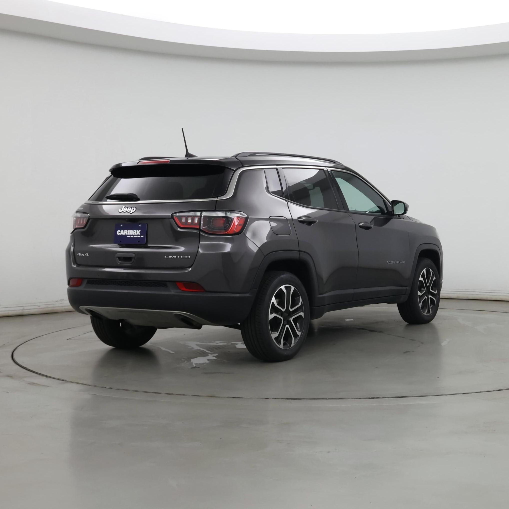 Thumbnail: 2023 Jeep Compass - 8