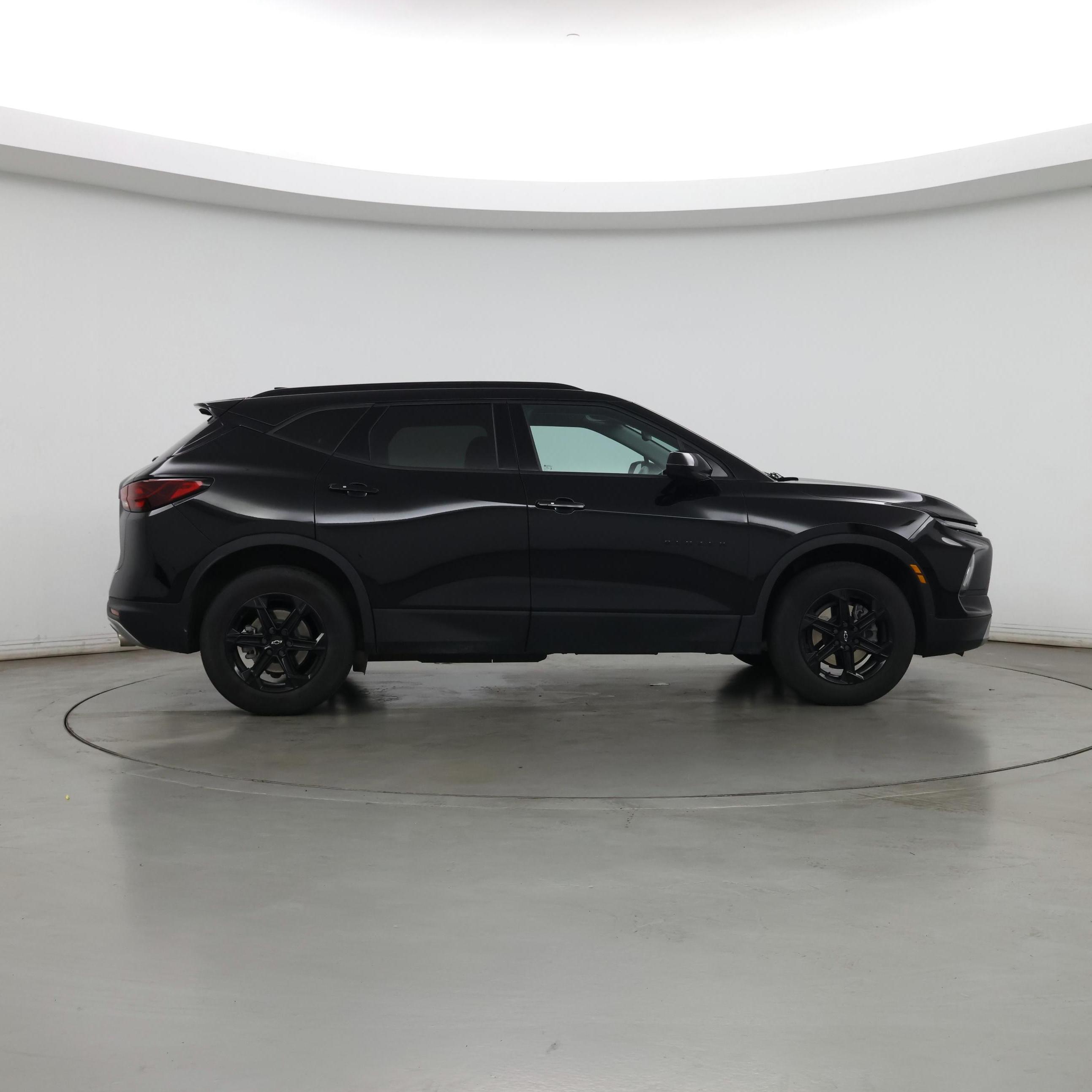 Thumbnail: 2023 Chevrolet Blazer - 7