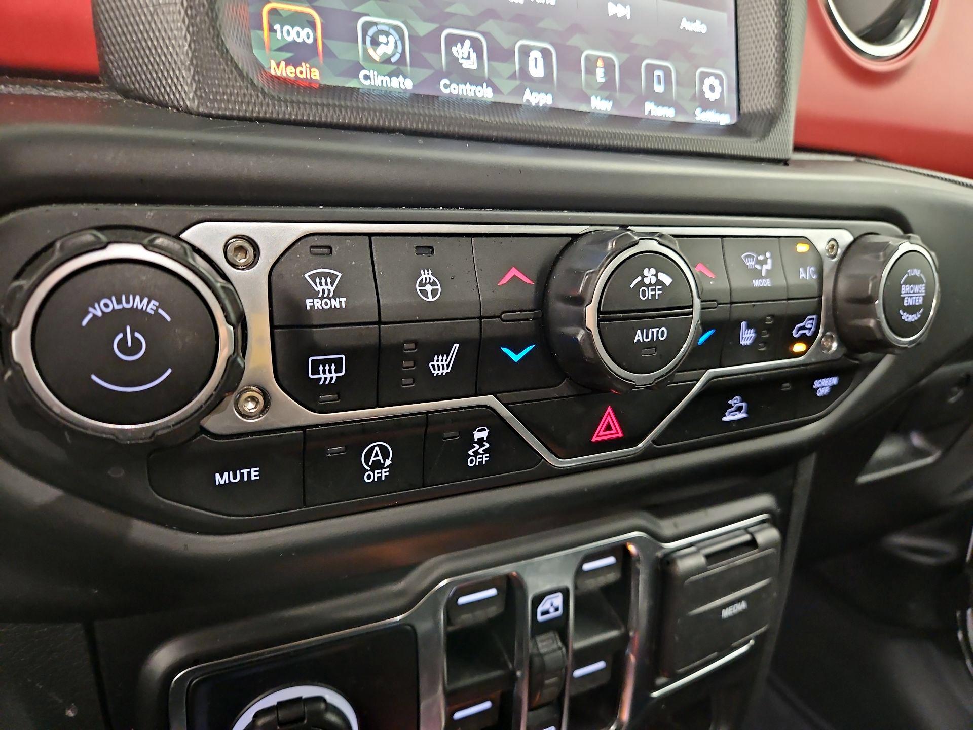 Thumbnail: 2021 Jeep Wrangler - 17