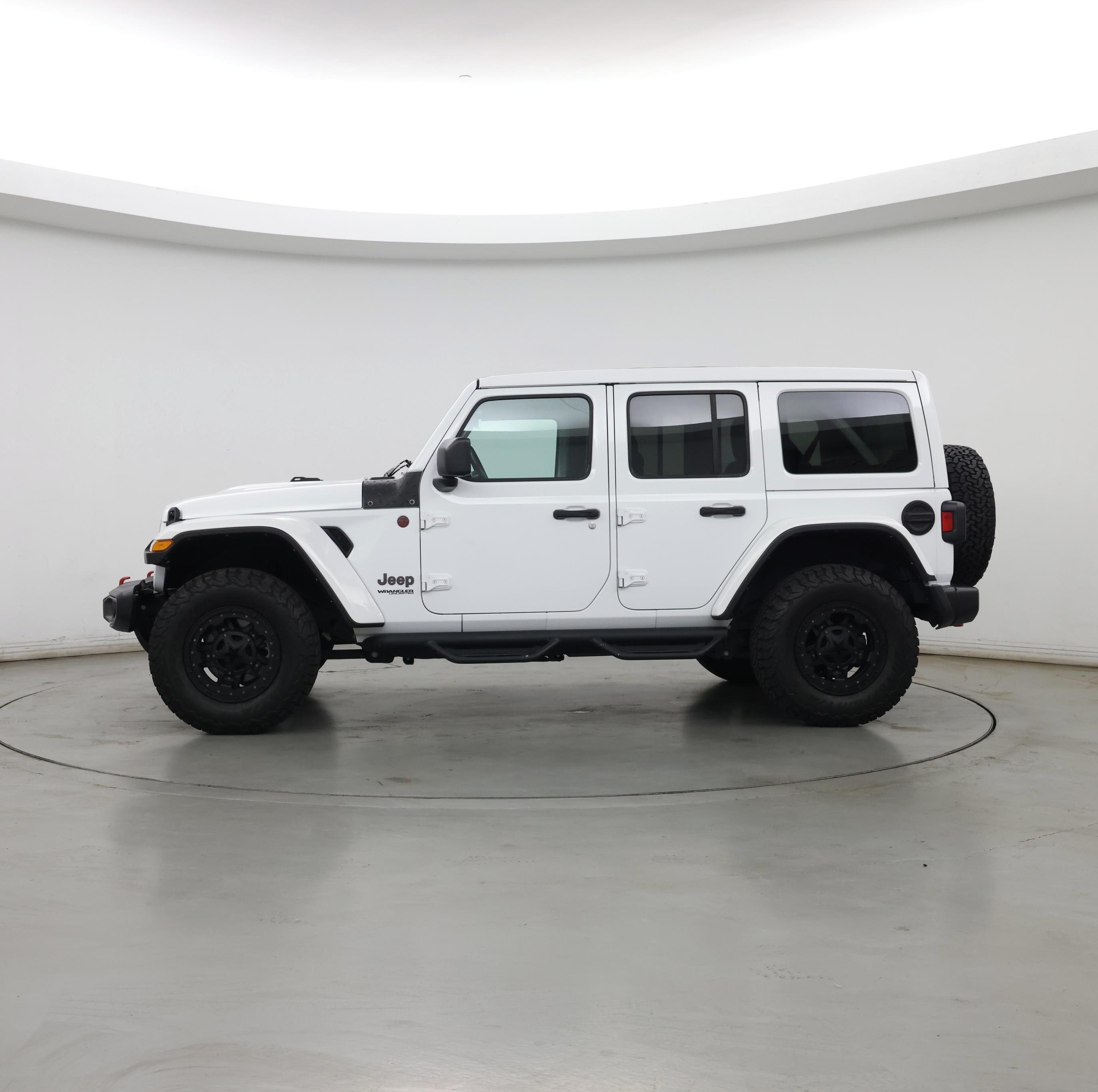 Thumbnail: 2021 Jeep Wrangler - 3