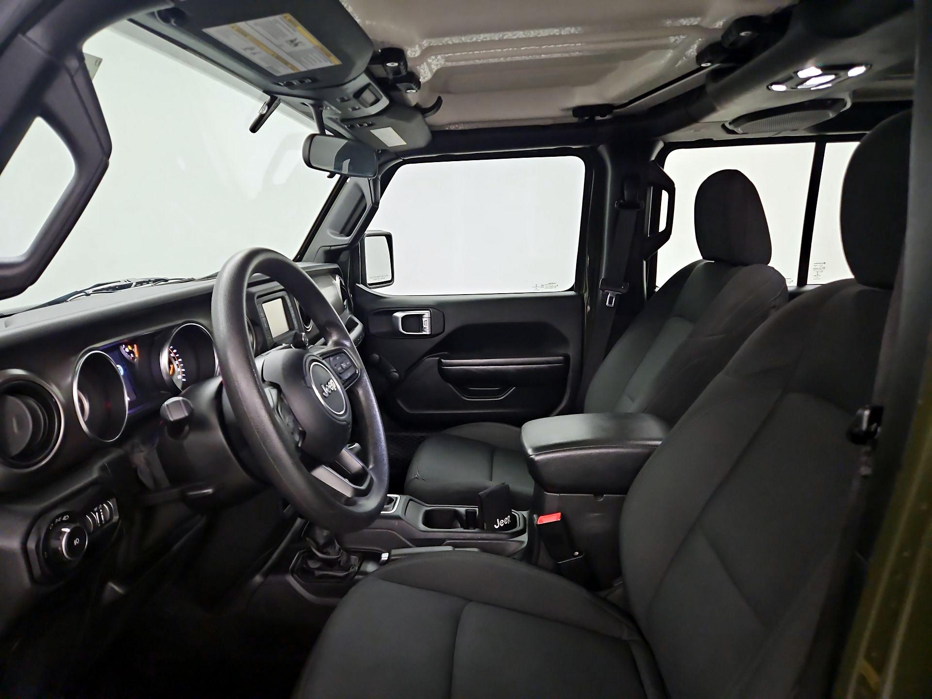 Thumbnail: 2021 Jeep Wrangler - 11