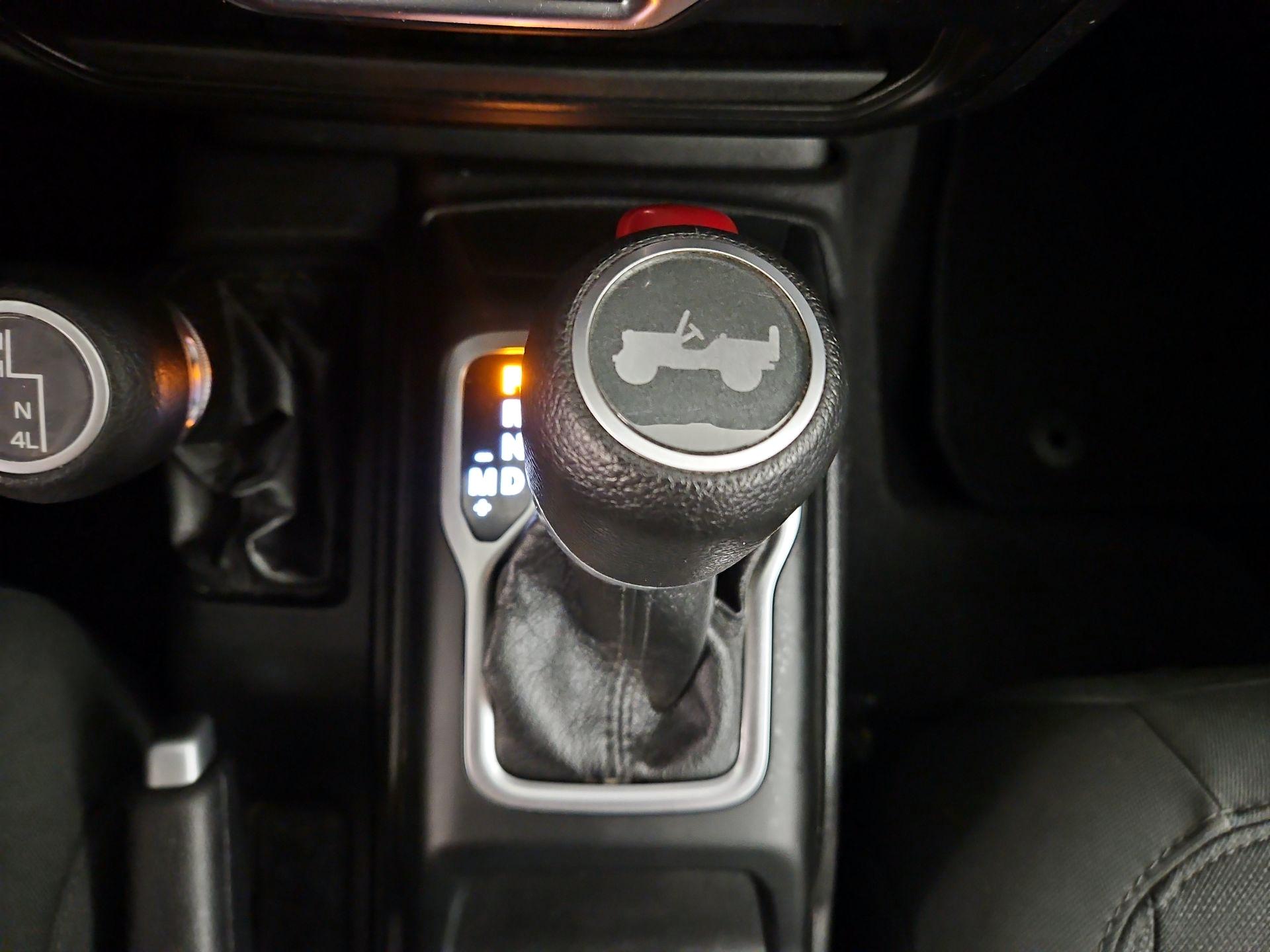 Thumbnail: 2021 Jeep Wrangler - 17