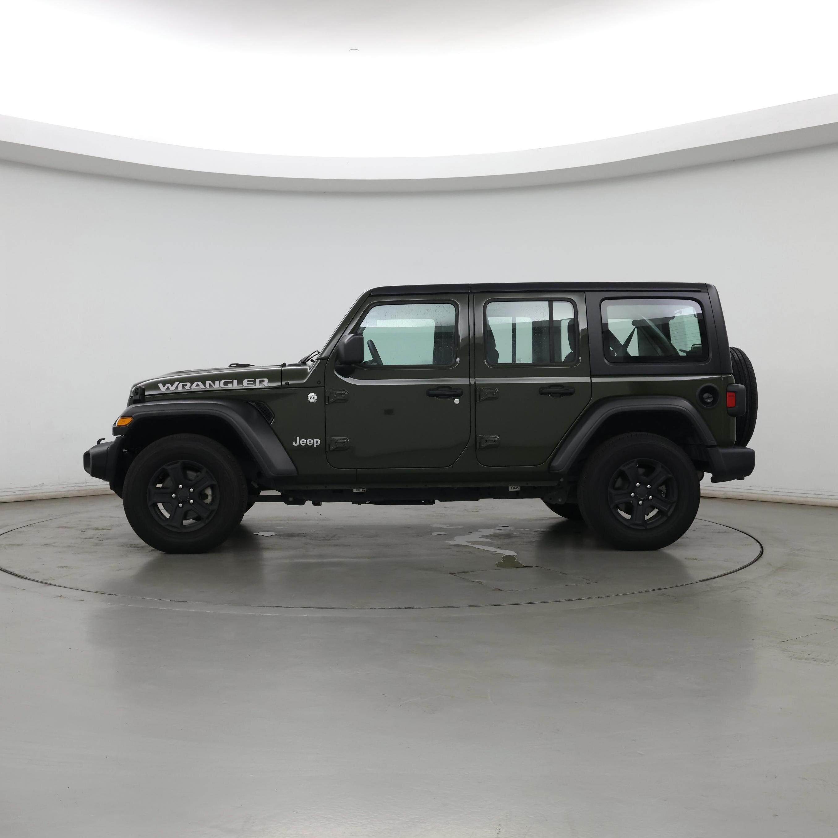 Thumbnail: 2021 Jeep Wrangler - 3