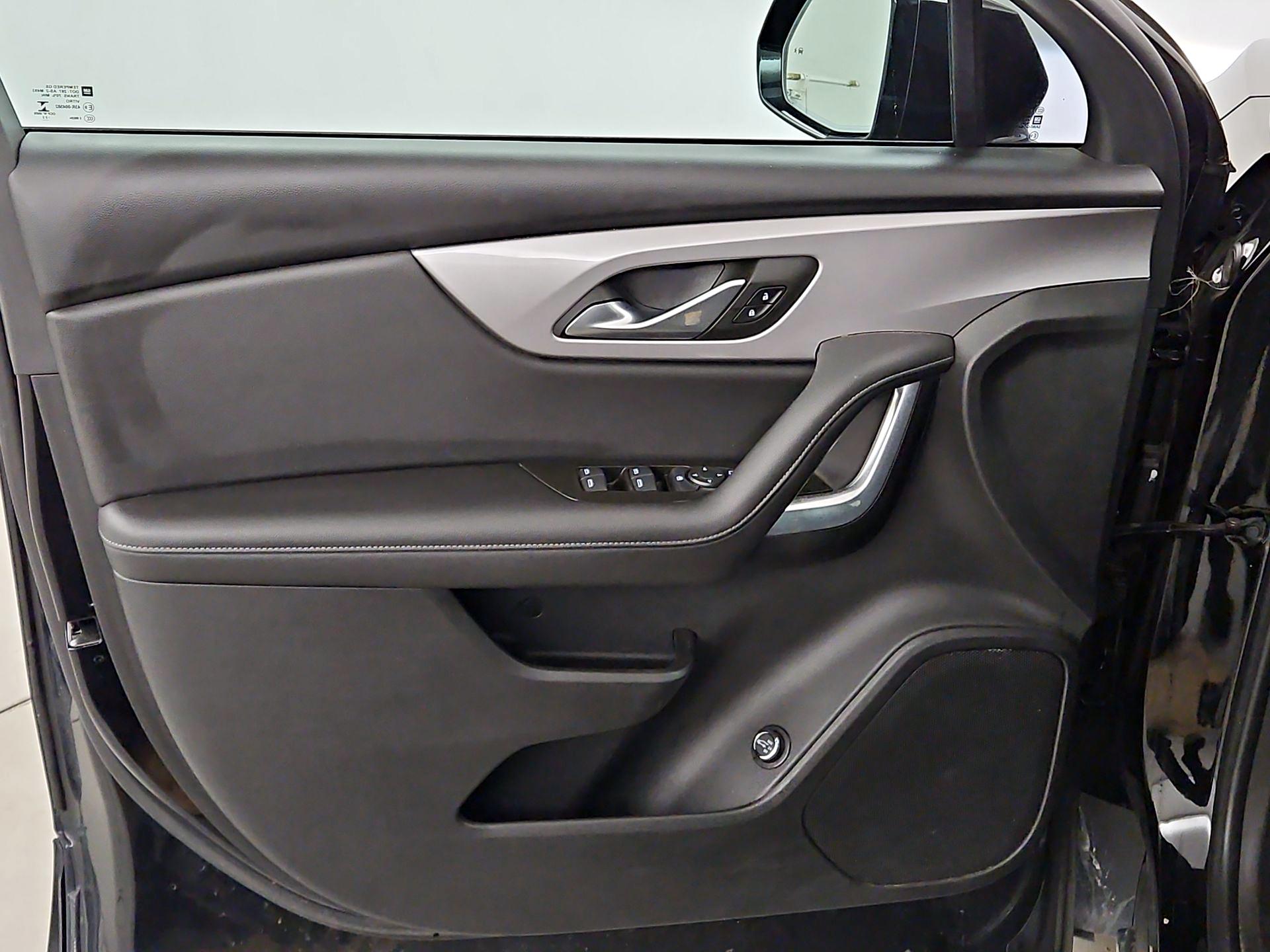 Thumbnail: 2022 Chevrolet Blazer - 12