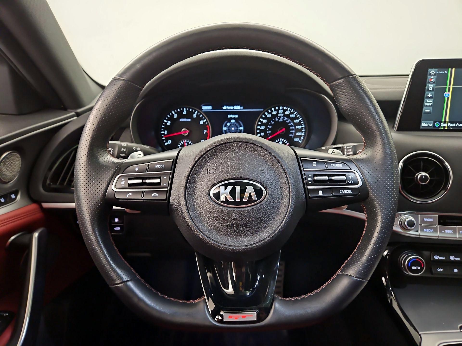 Thumbnail: 2020 Kia Stinger - 10