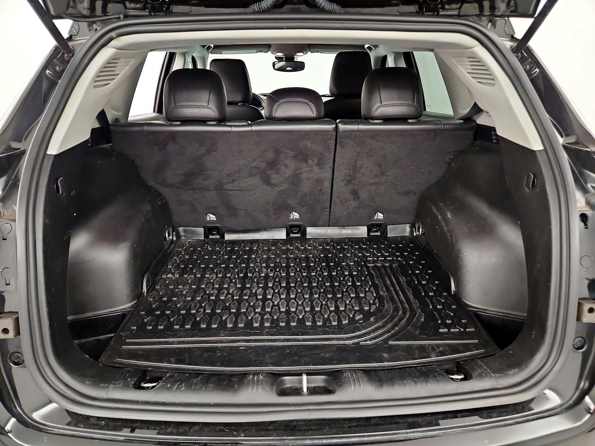Thumbnail: 2022 Jeep Compass - 20
