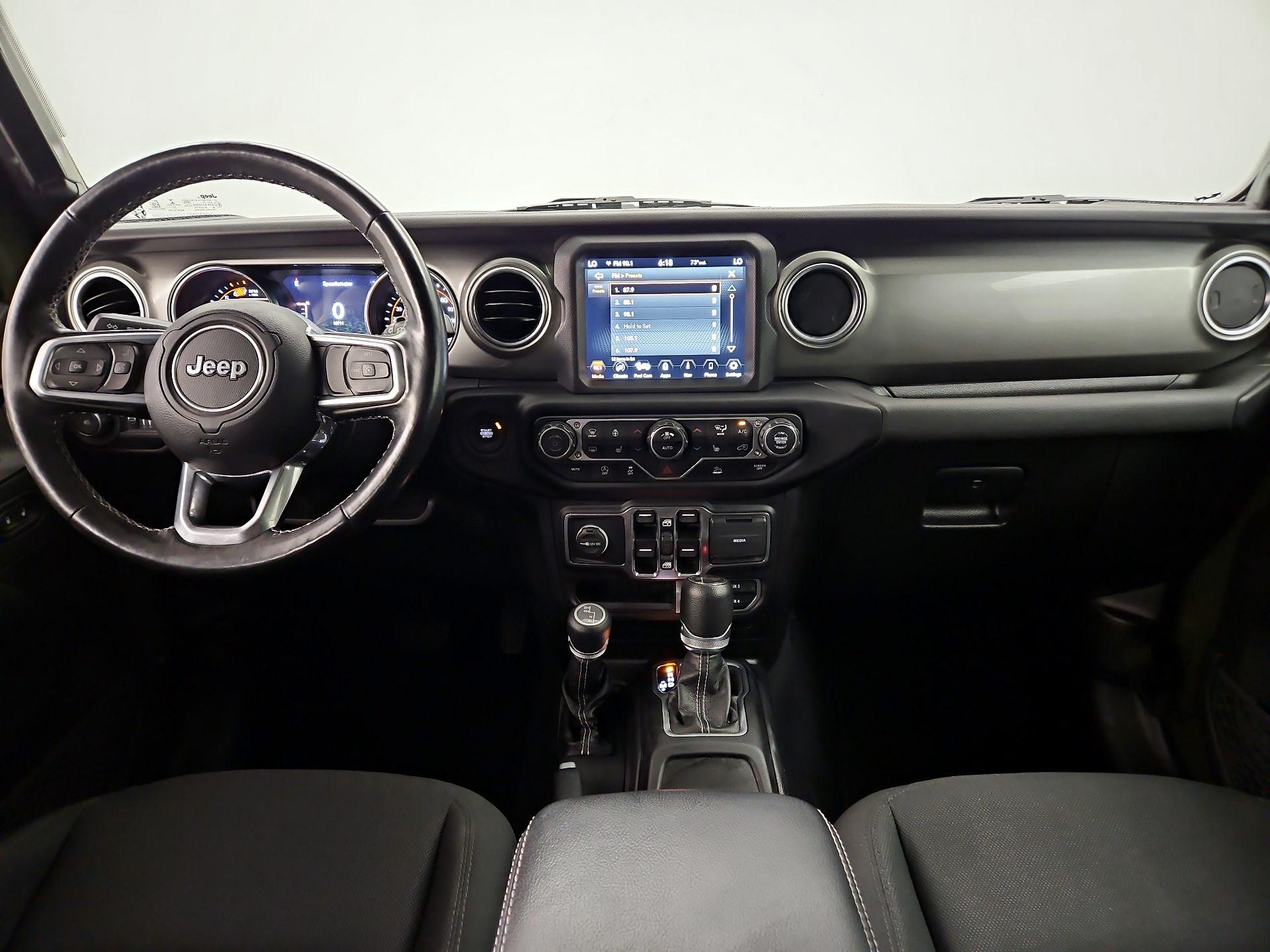 Thumbnail: 2022 Jeep Wrangler - 9