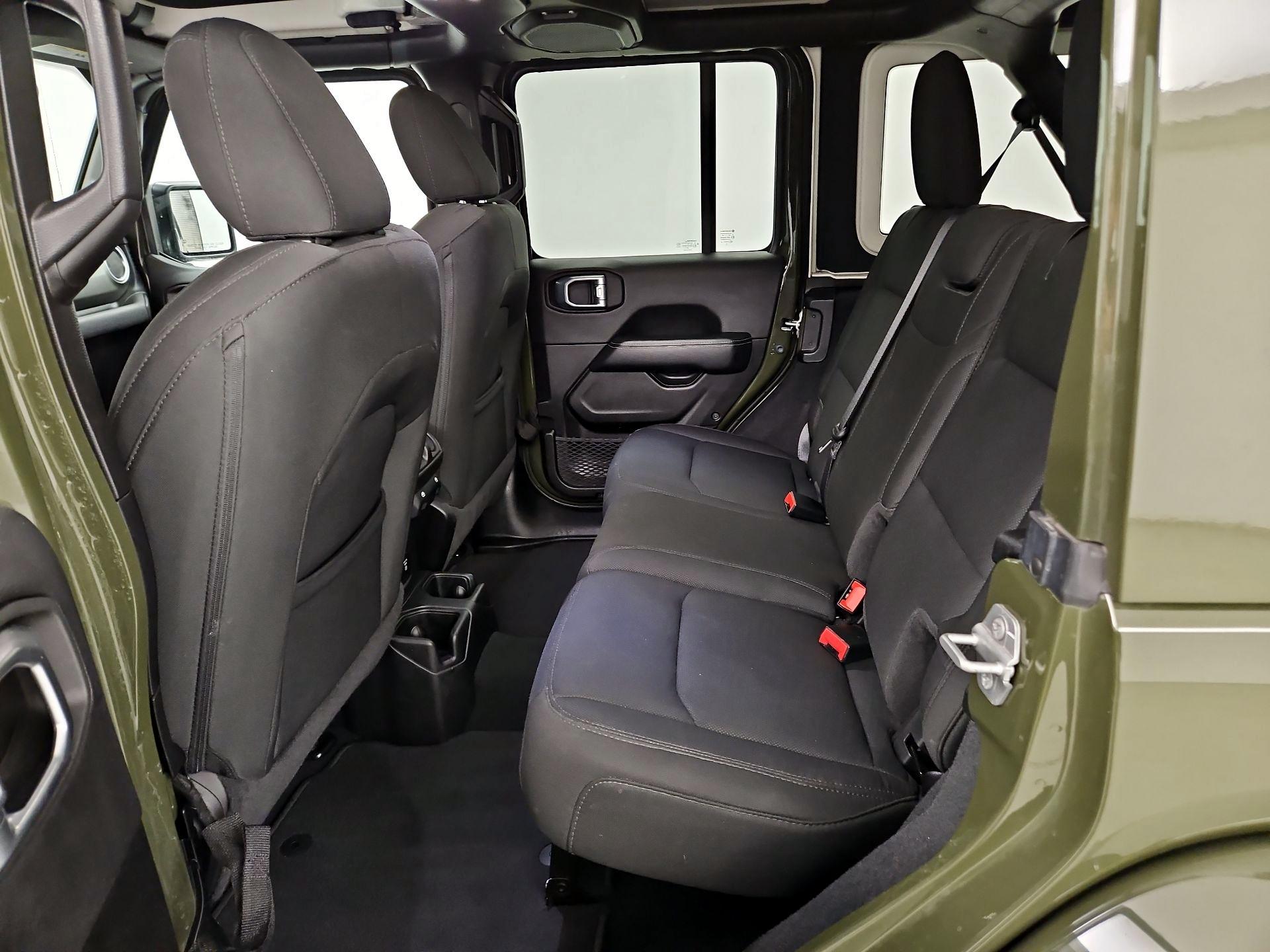 Thumbnail: 2022 Jeep Wrangler - 20