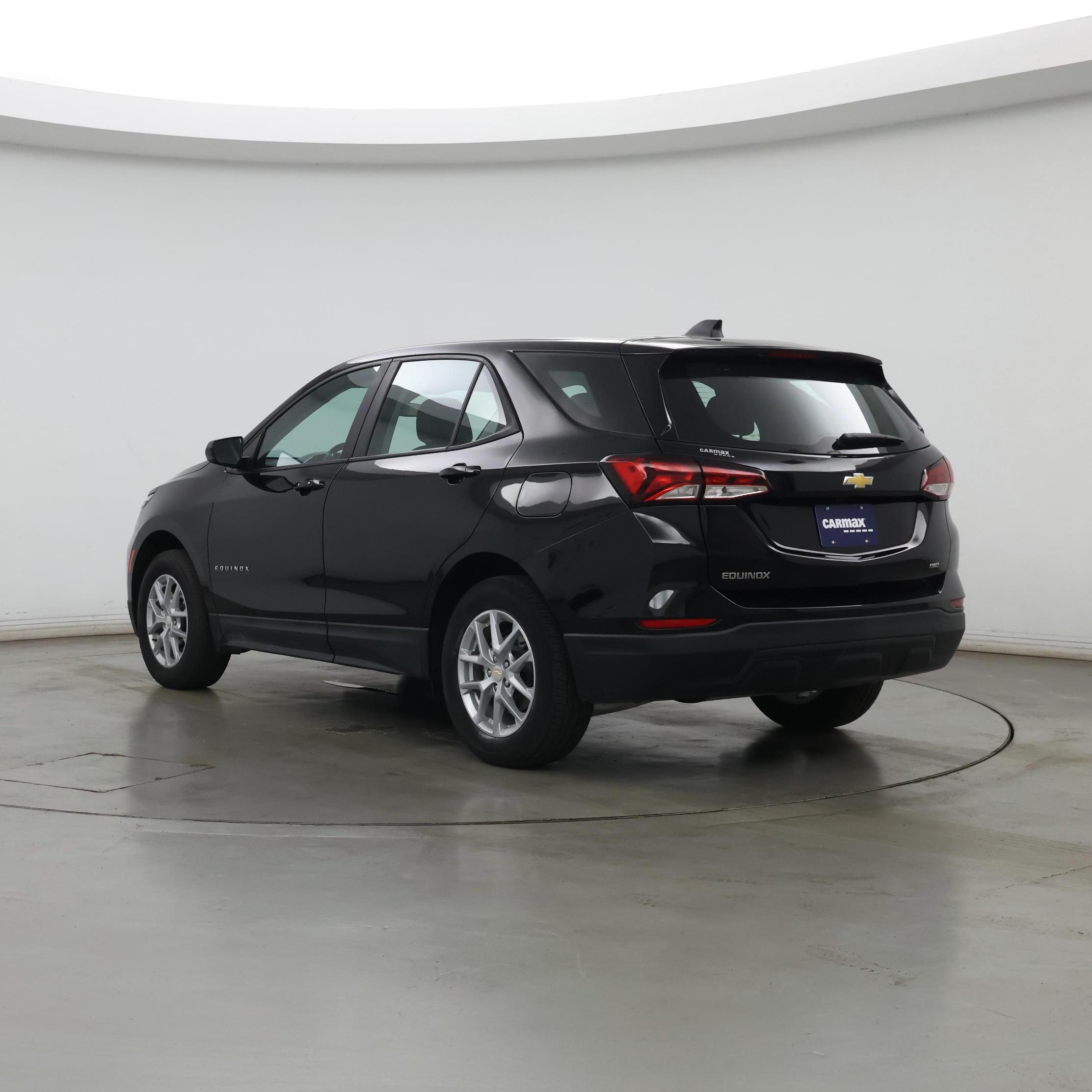 Thumbnail: 2023 Chevrolet Equinox - 2