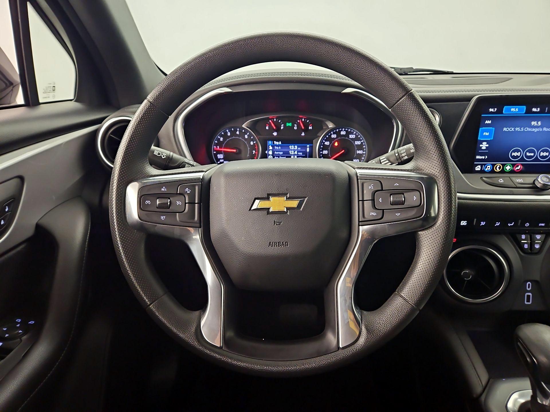 Thumbnail: 2022 Chevrolet Blazer - 10