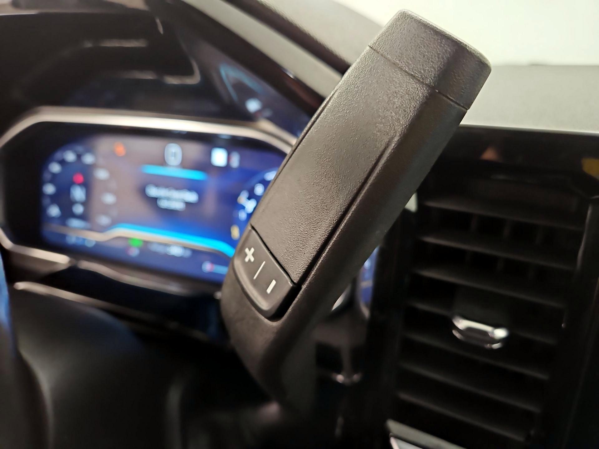 Thumbnail: 2022 Chevrolet Silverado 1500 - 17