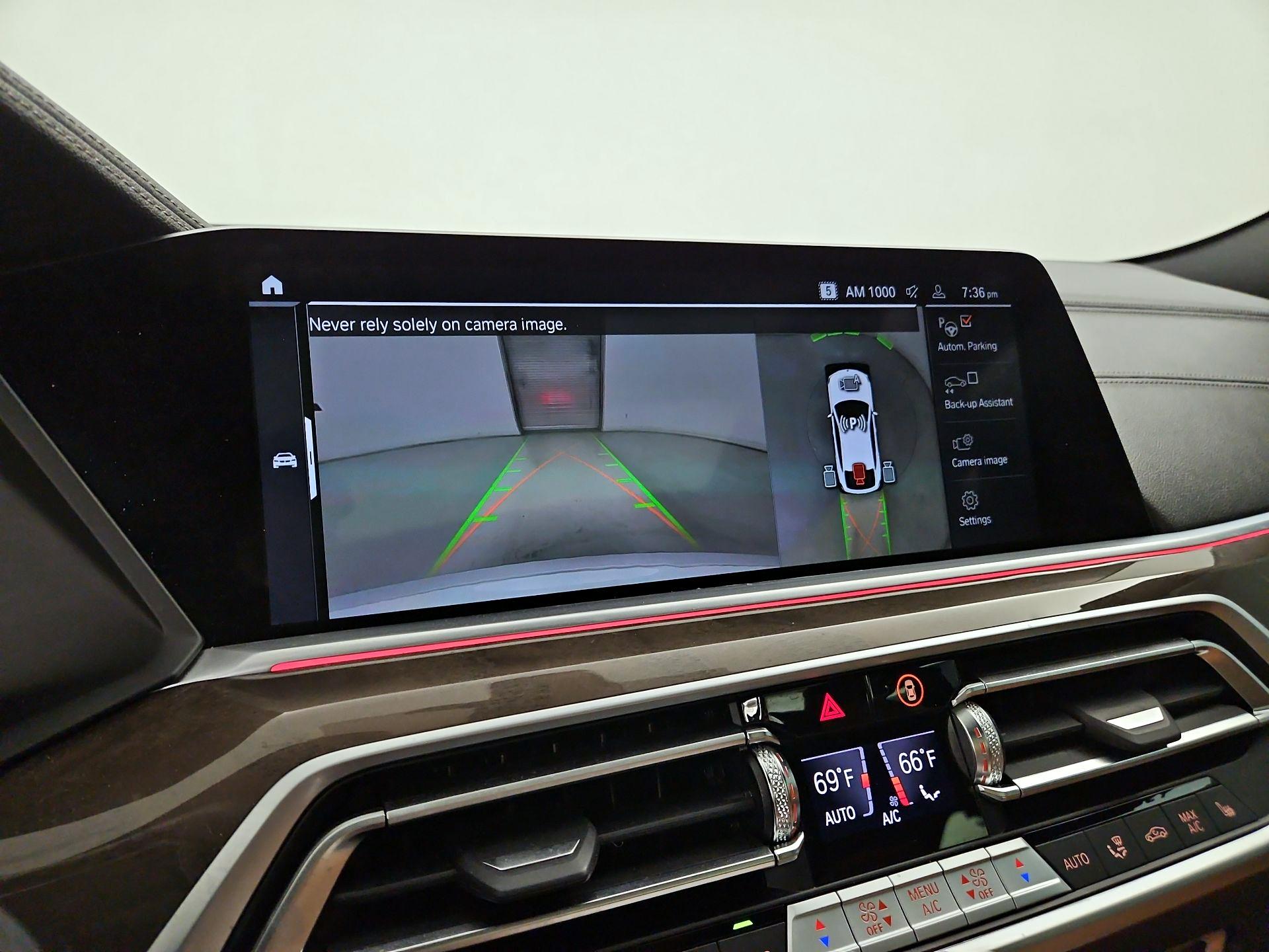 Thumbnail: 2023 BMW X6 - 15