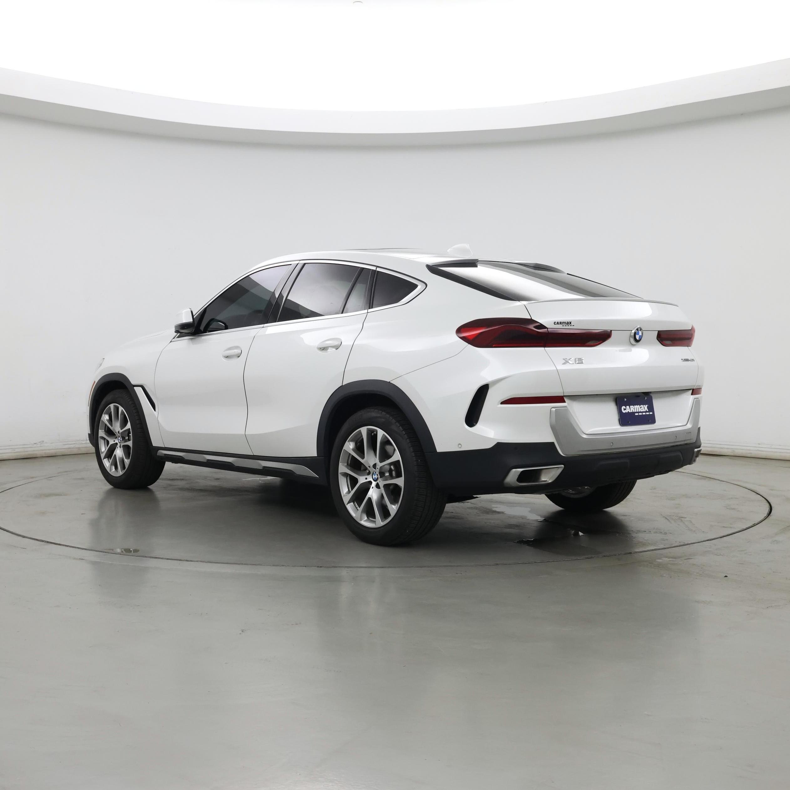 Thumbnail: 2023 BMW X6 - 2