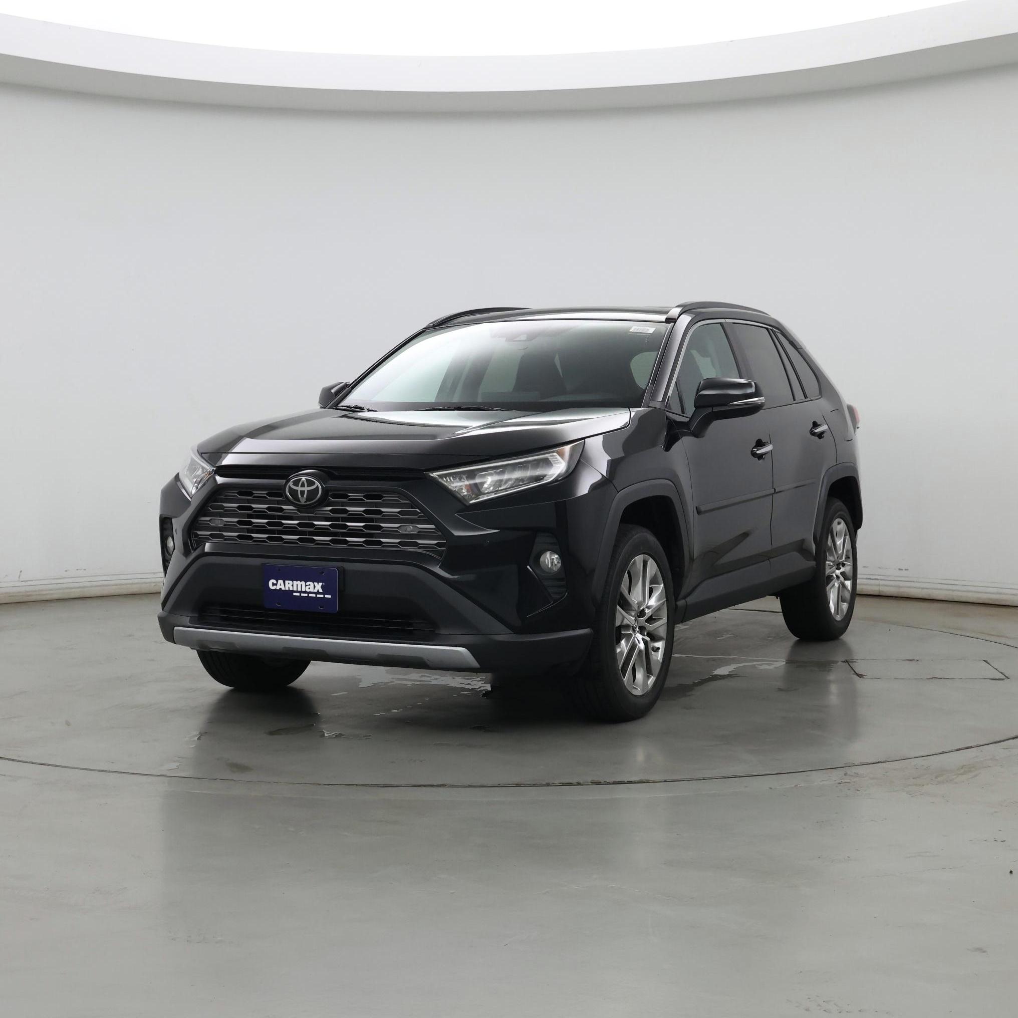 Thumbnail: 2019 Toyota RAV4 - 4