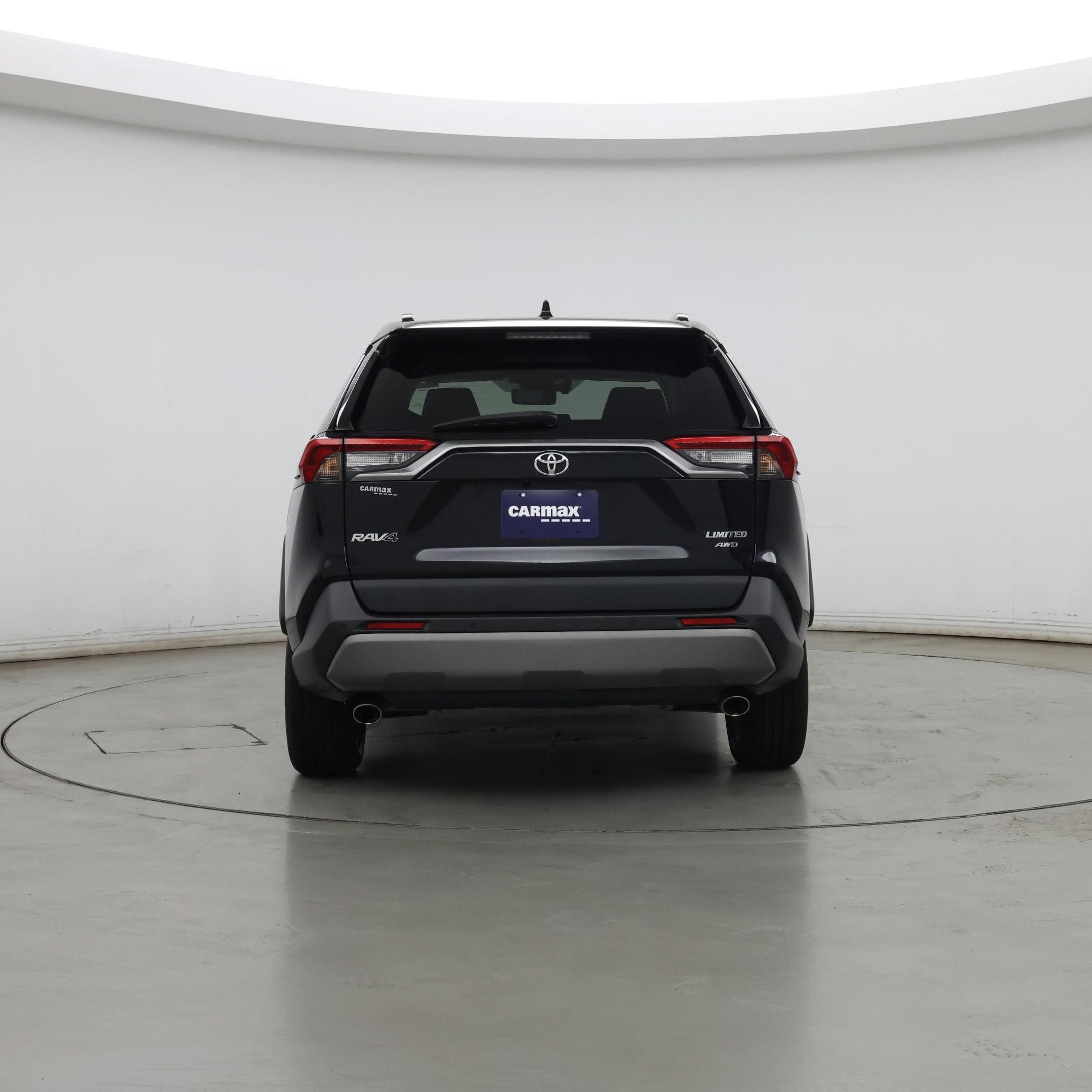 Thumbnail: 2019 Toyota RAV4 - 6
