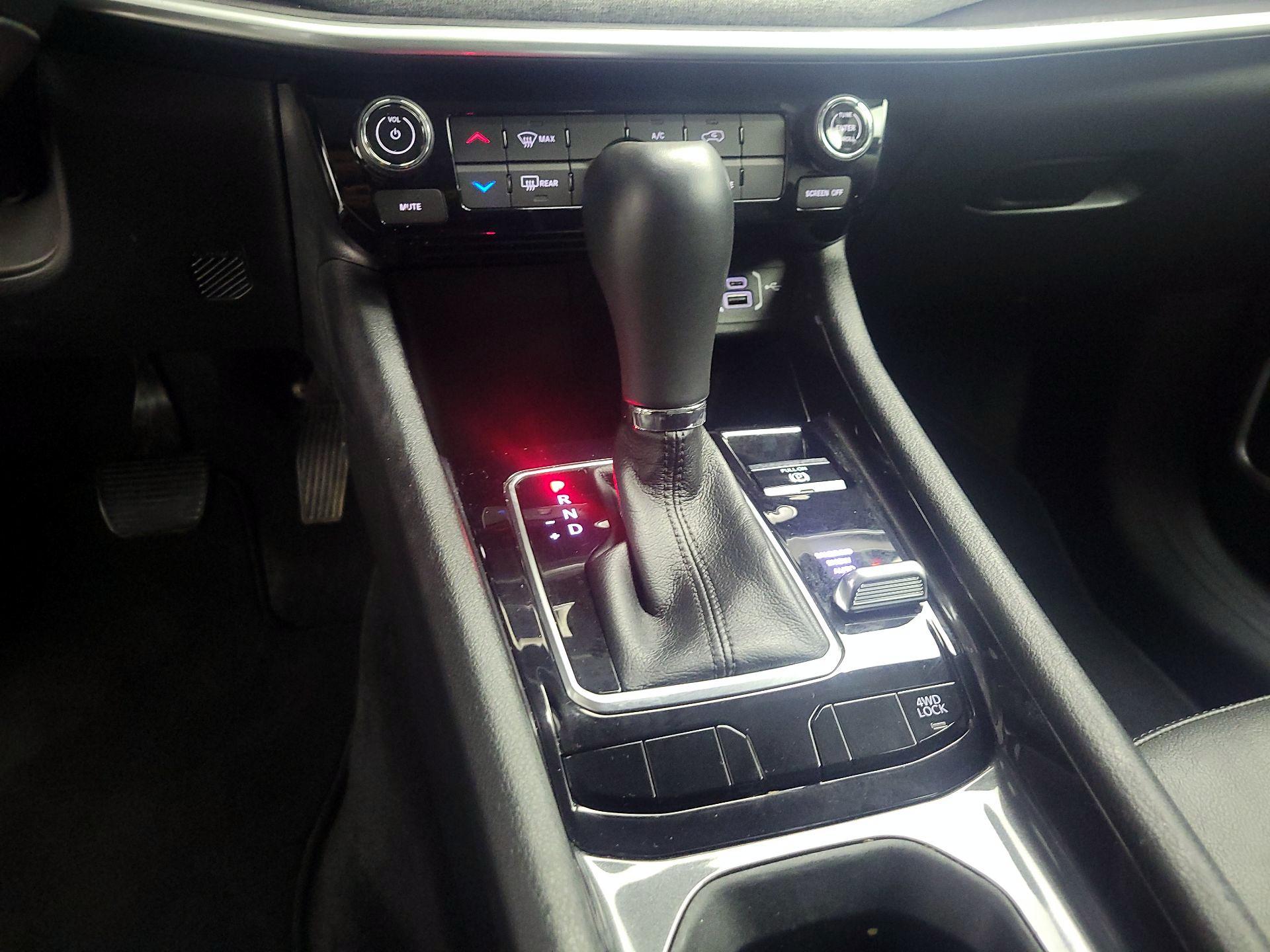 Thumbnail: 2022 Jeep Compass - 17