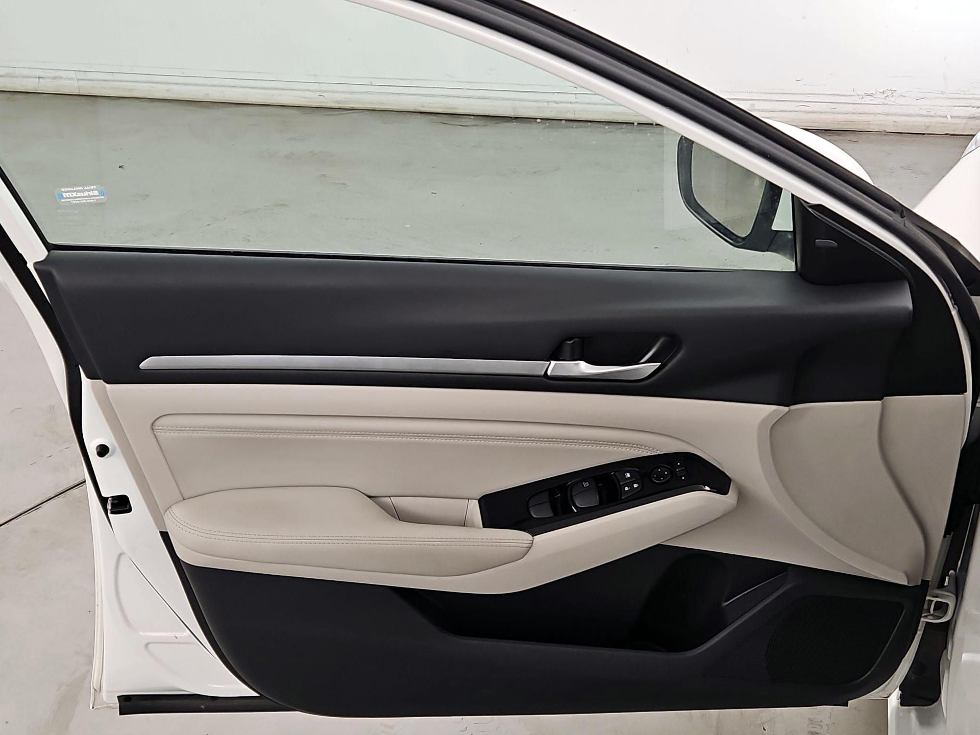 Thumbnail: 2023 Nissan Altima - 12