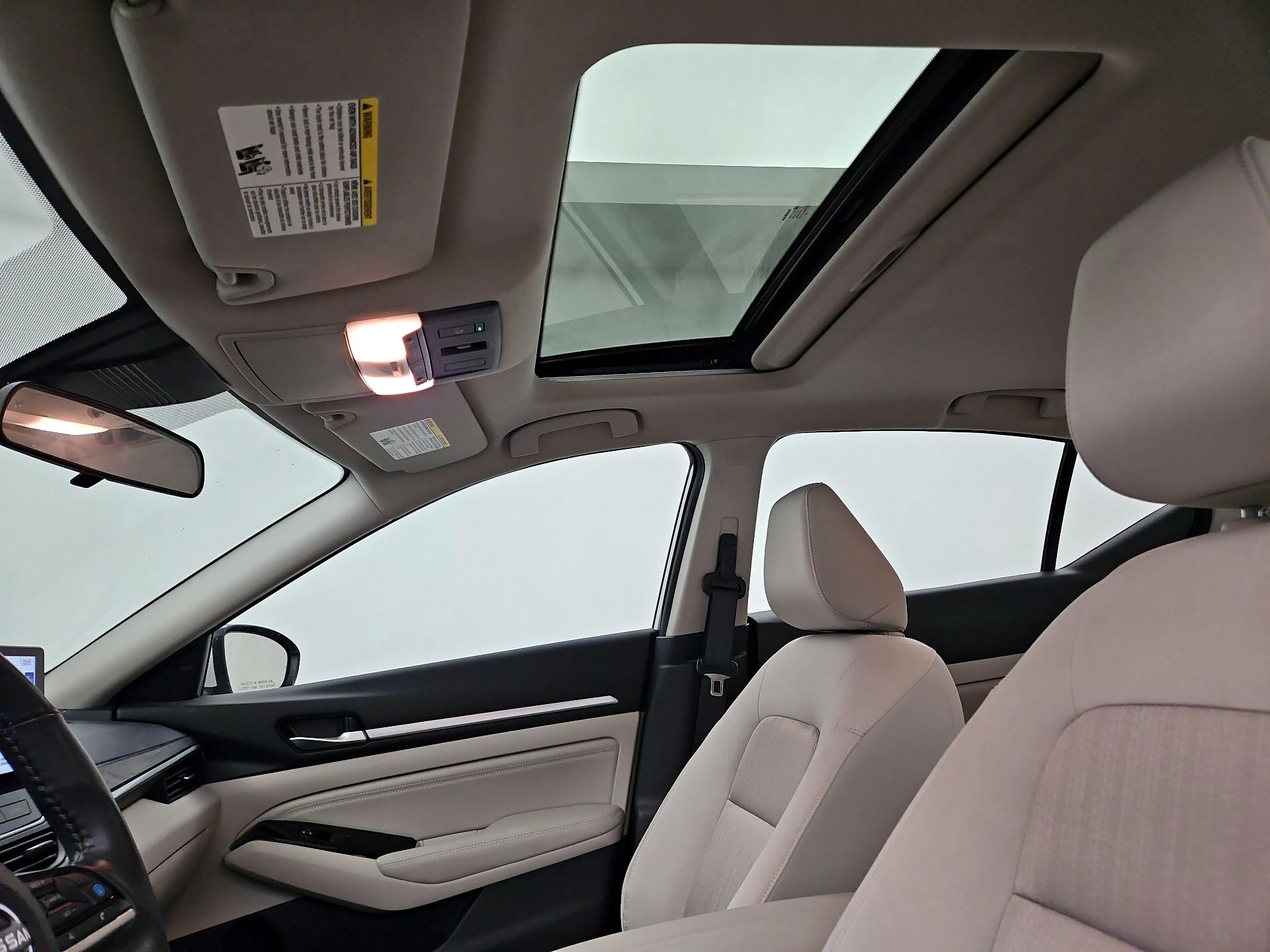 Thumbnail: 2023 Nissan Altima - 20