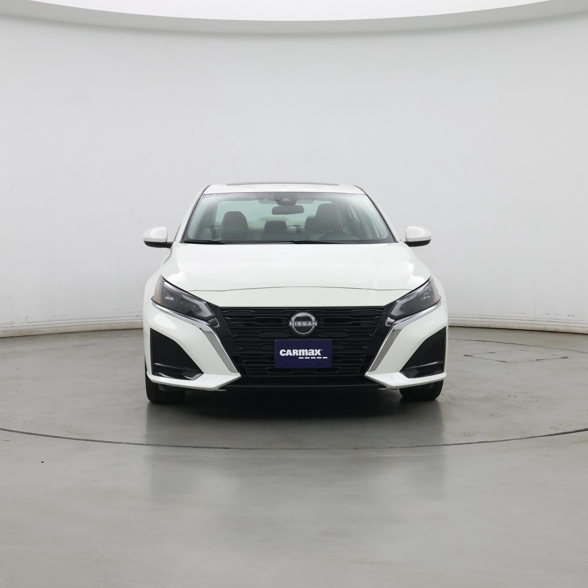 Thumbnail: 2023 Nissan Altima - 5