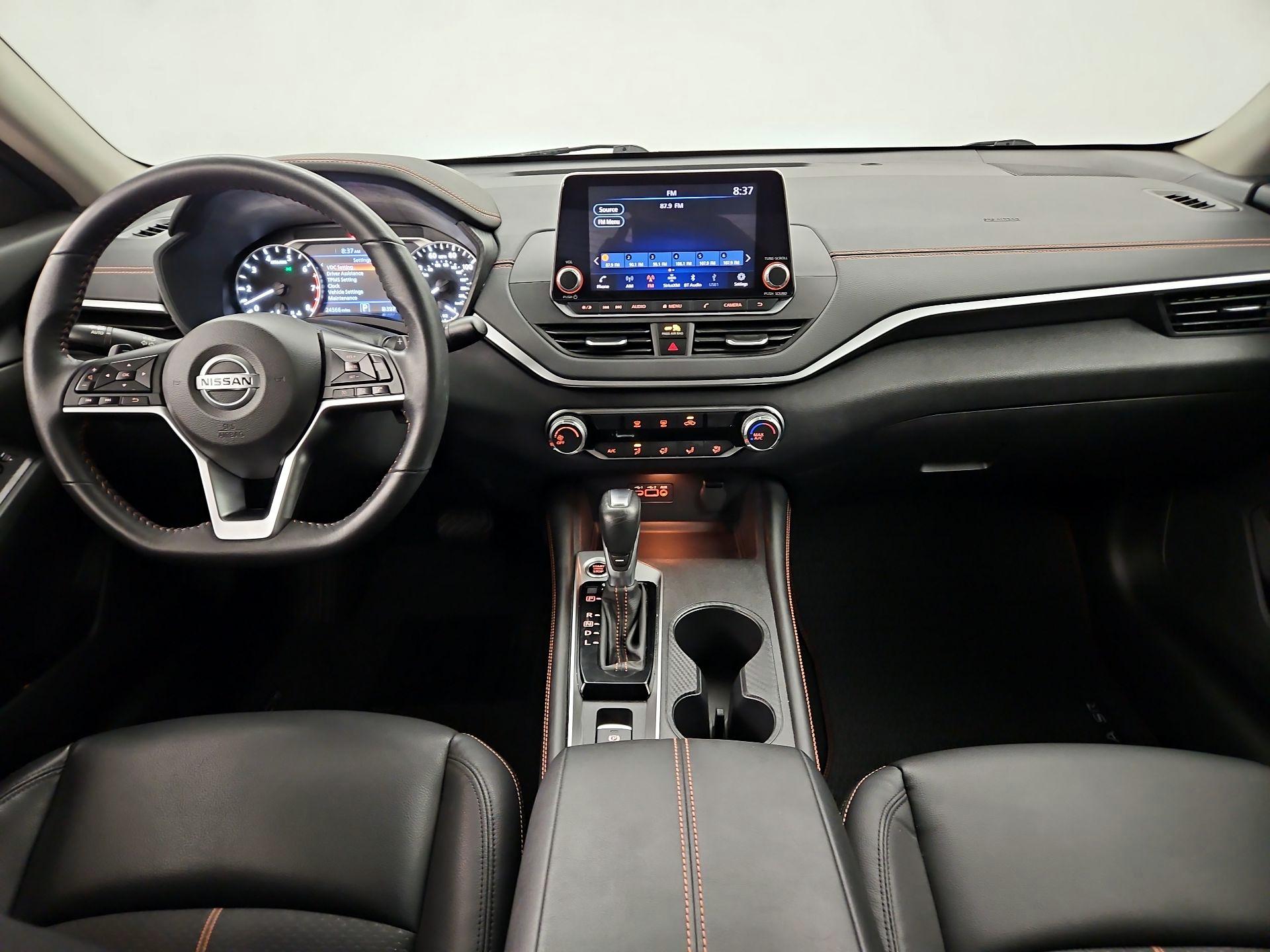 Thumbnail: 2022 Nissan Altima - 9