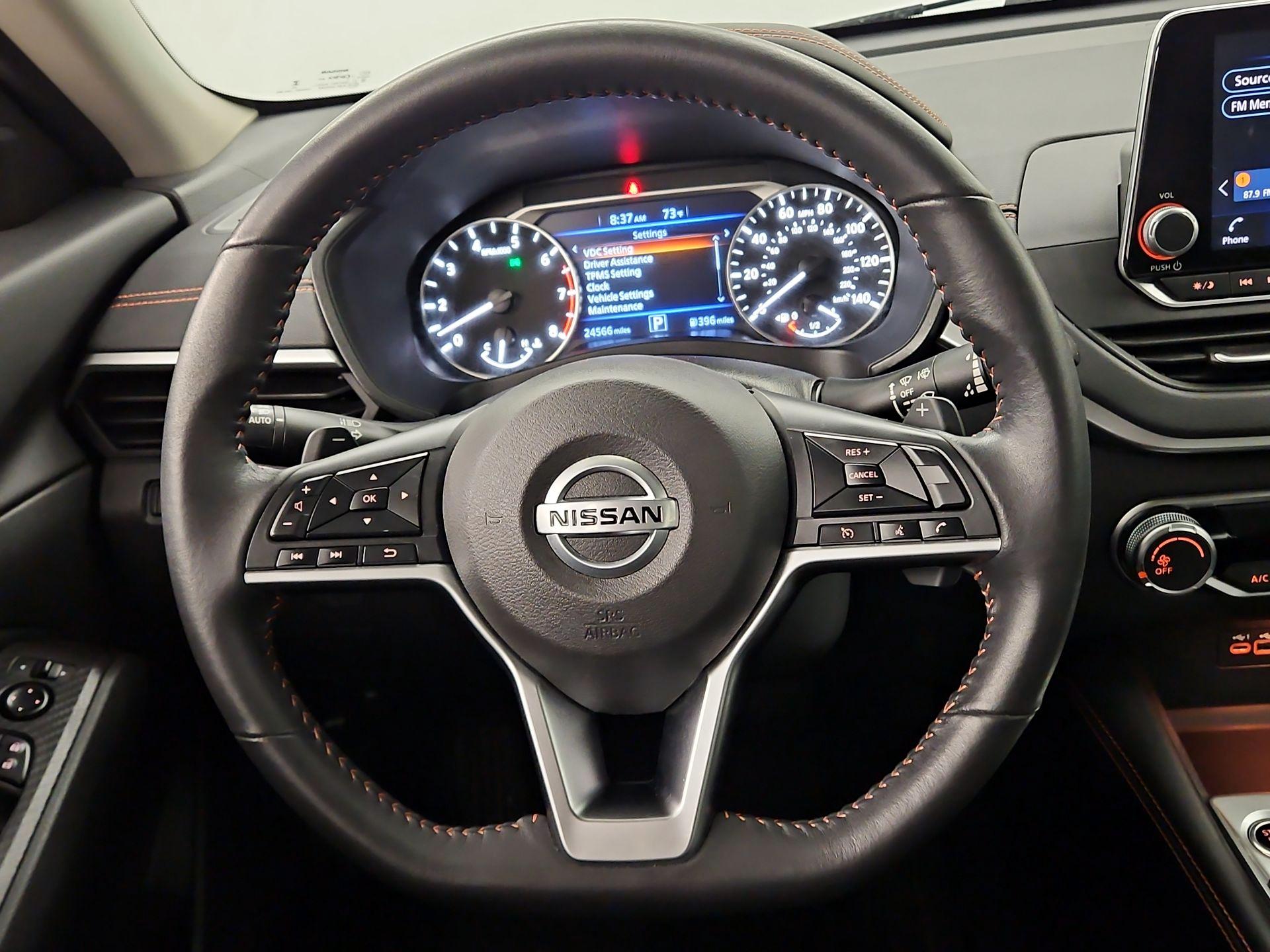 Thumbnail: 2022 Nissan Altima - 10