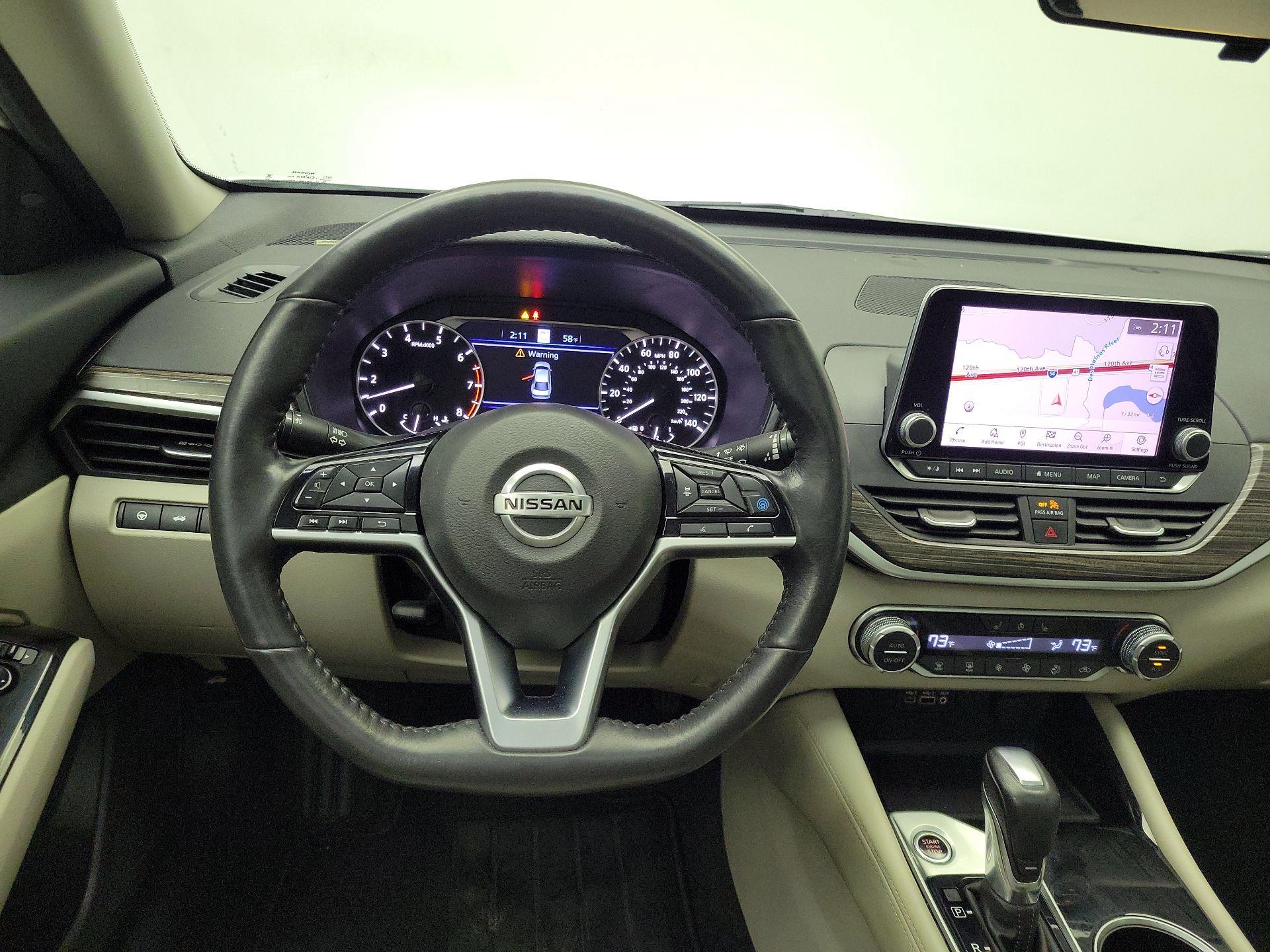 Thumbnail: 2022 Nissan Altima - 10