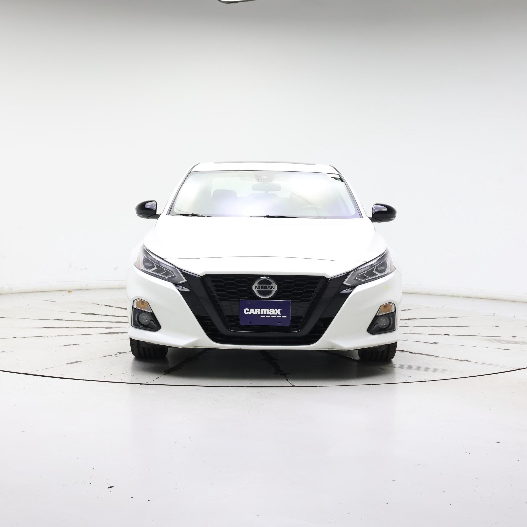 Thumbnail: 2022 Nissan Altima - 5