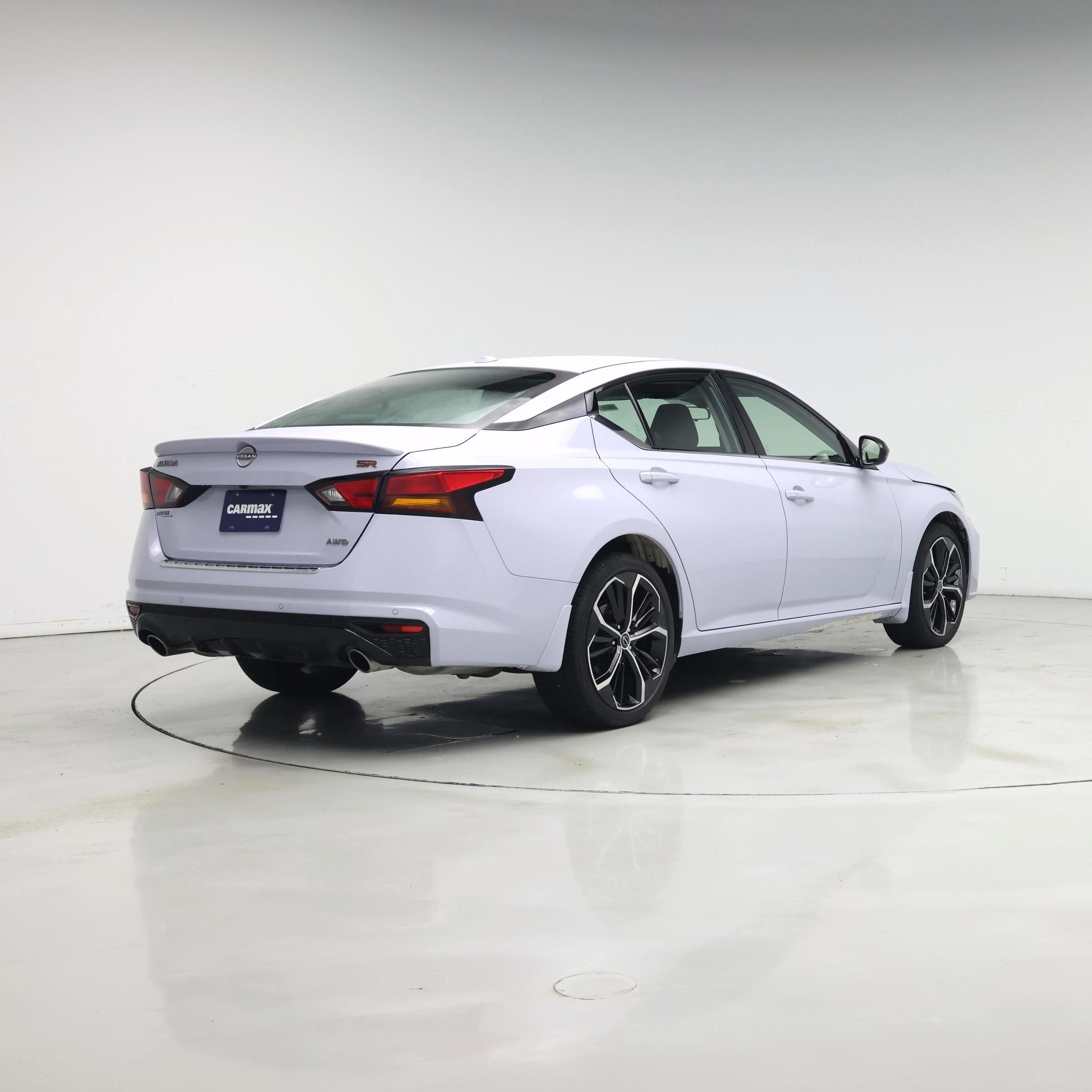 Thumbnail: 2023 Nissan Altima - 8